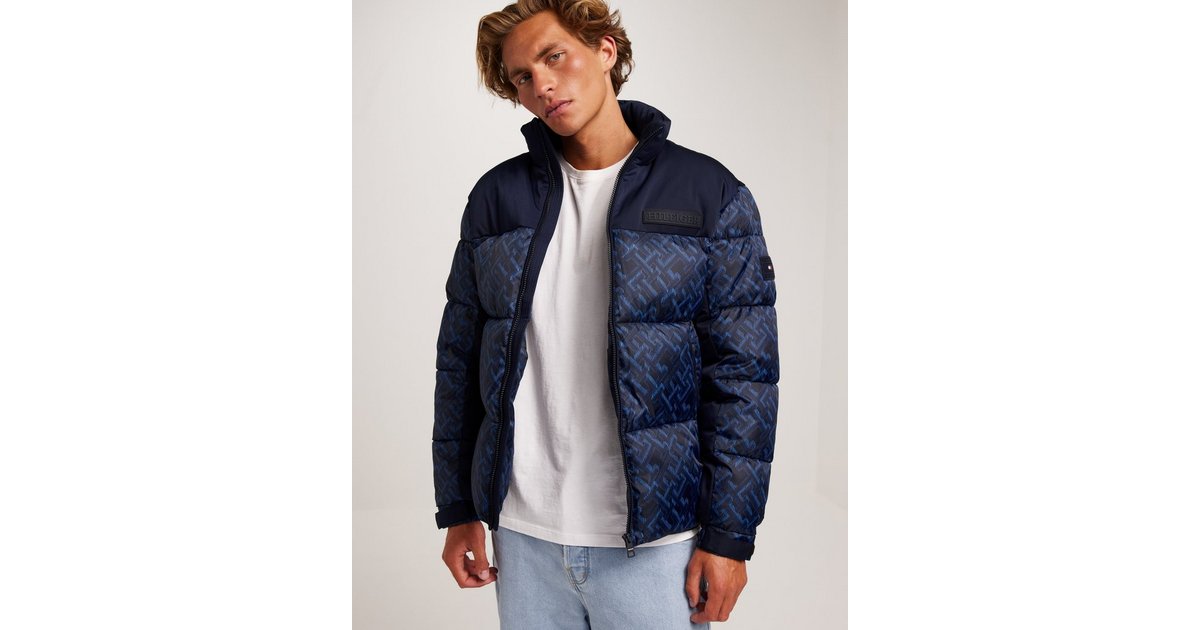 Tommy Hilfiger New York Monogram Prt Puffer Jkt - 230.93 €. Buy