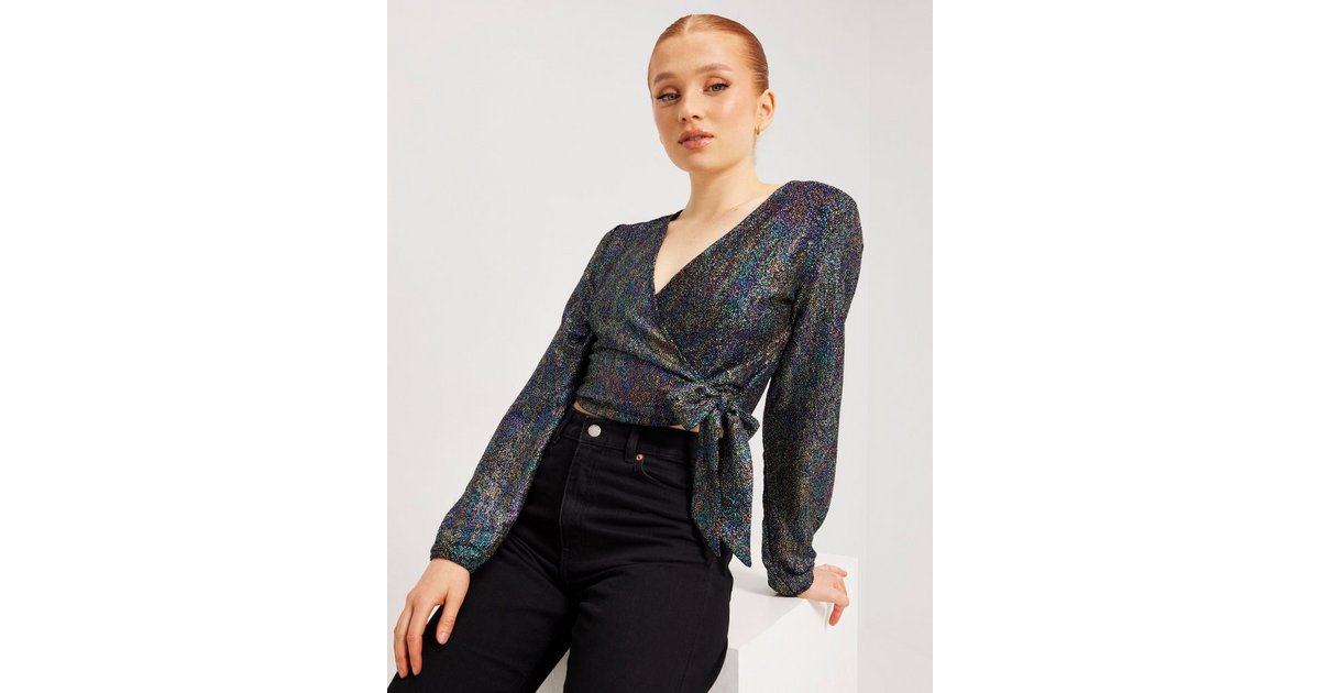 Buy Pieces PCMAZA LS WRAP TOP - Black Oil | Nelly.com