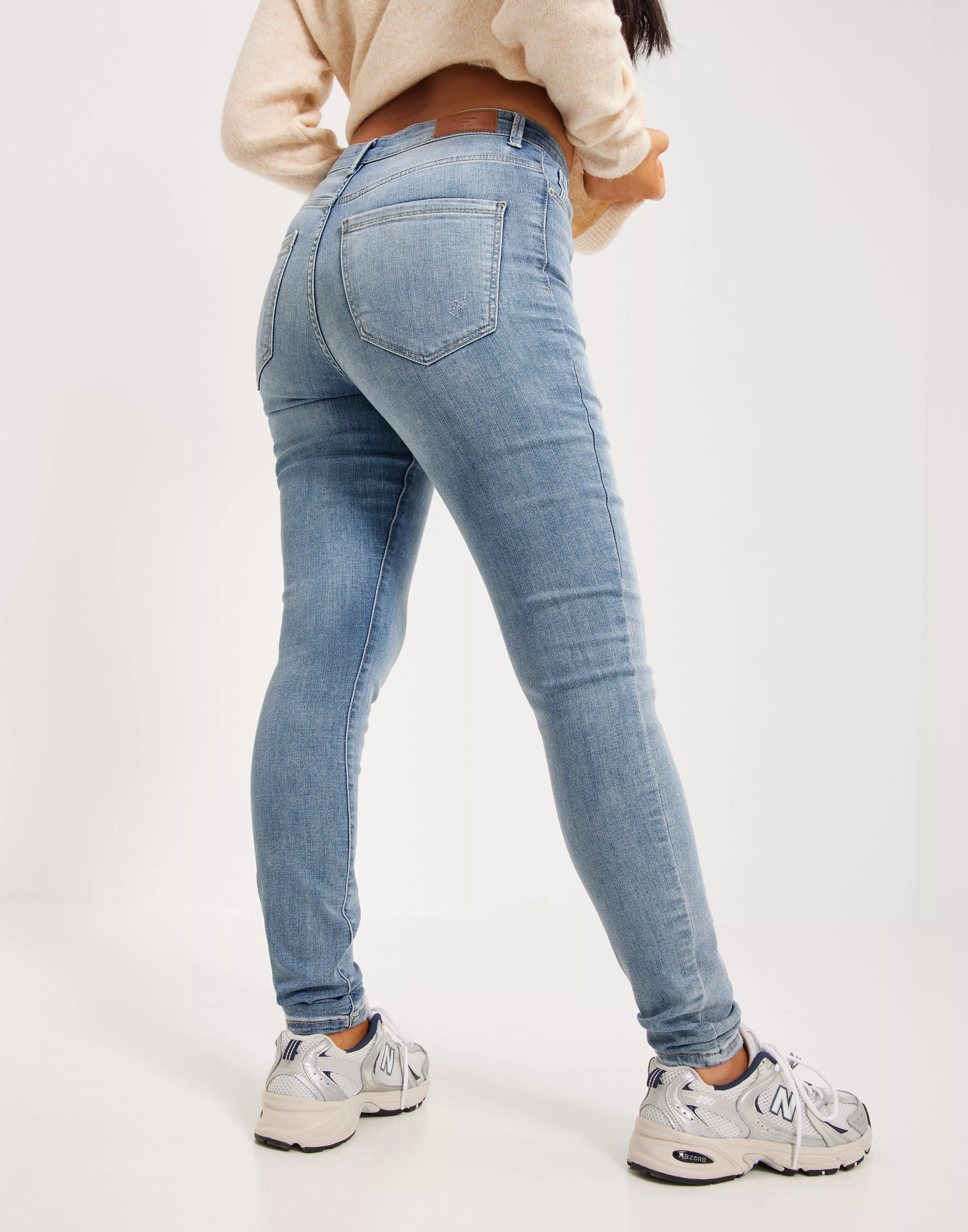 Buy Vero Moda - J SKINNY NO Denim Blue VMSOPHIA DESTR AM314 HR Light