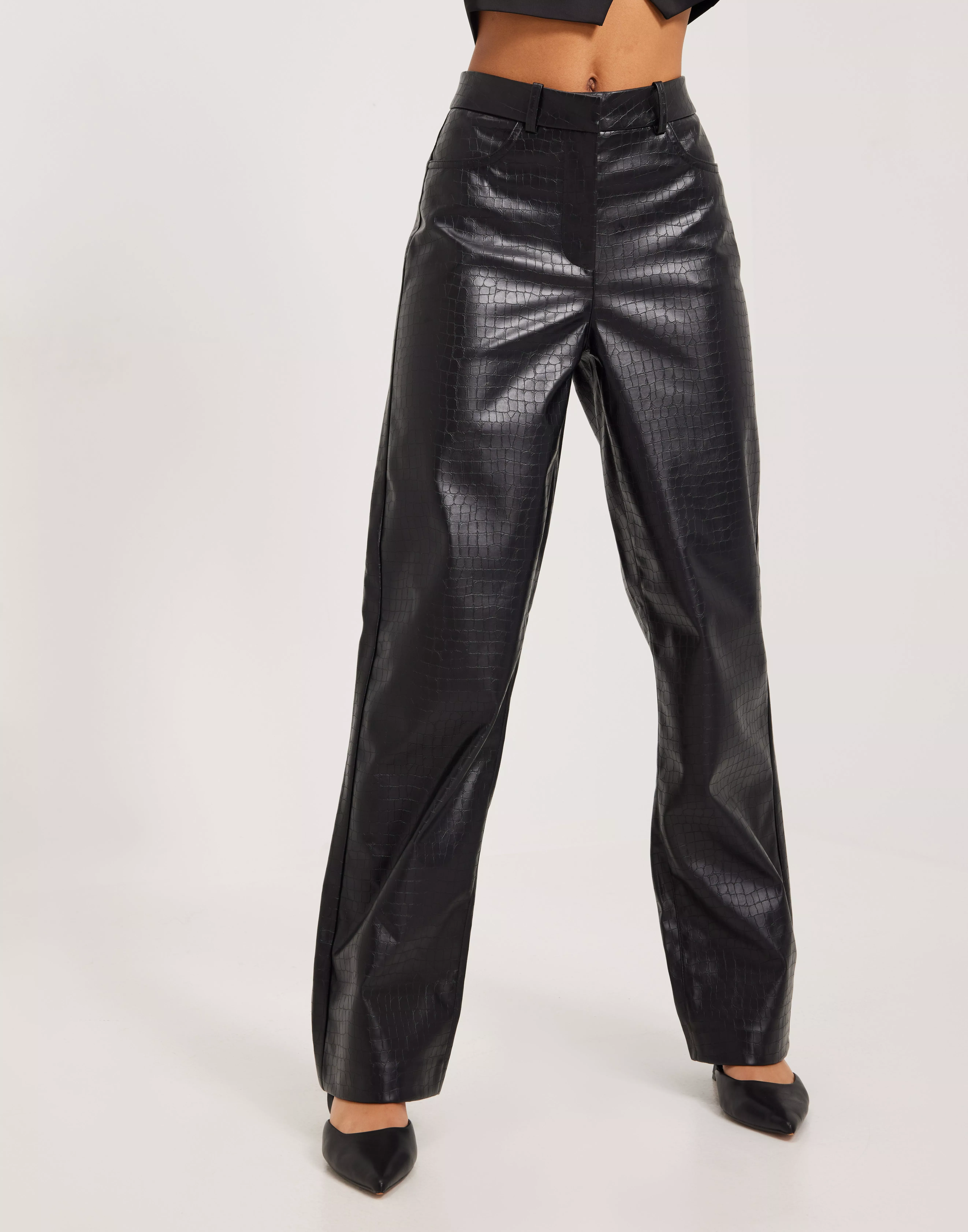 Vero VMDAREEN STRAIGHT PL CROC PANT - Black |