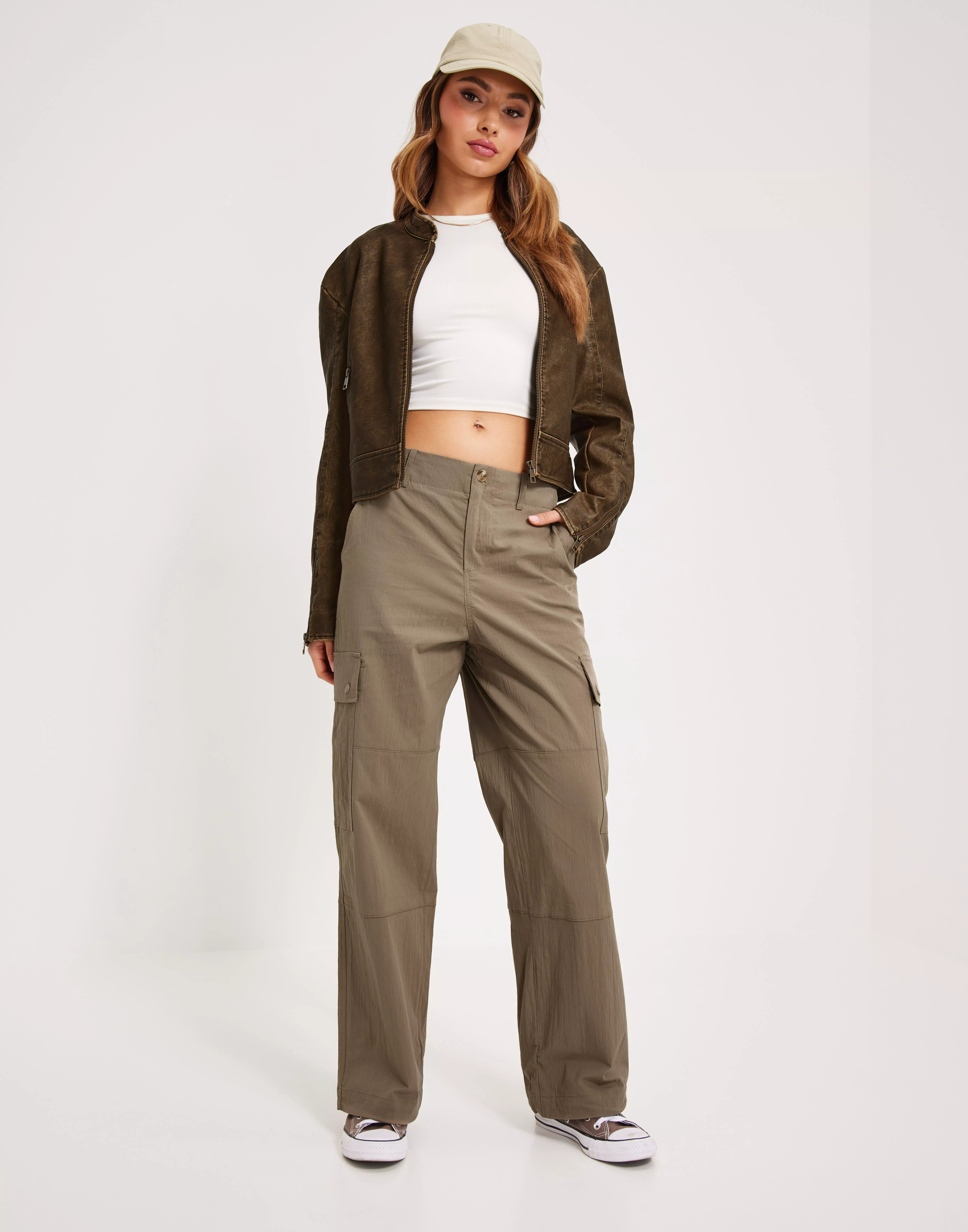 Vero Moda Tall cargo pants in cream