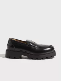 Buy Nelly Everyday Loafer Black | Nelly.com