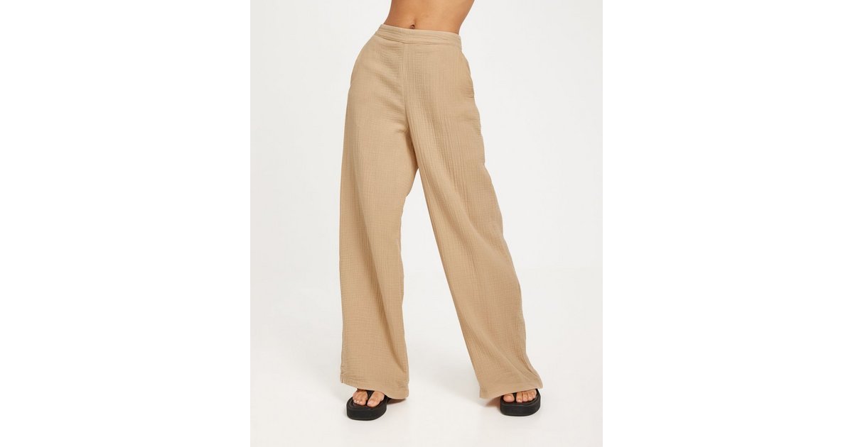 Buy Vero Moda VMNATALI NIA HW PANT WVN - Irish Cream | Nelly.com