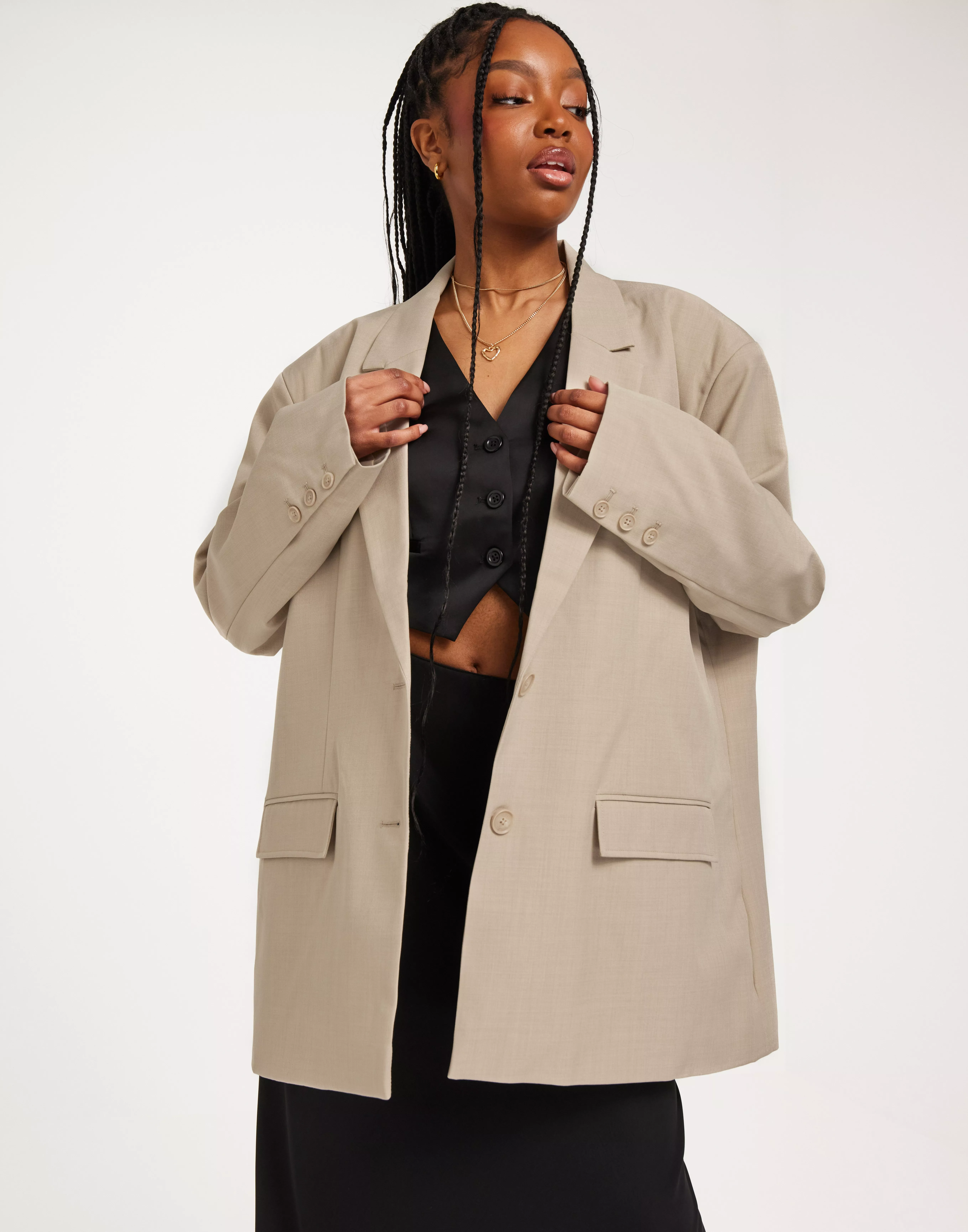 Shoulder Pad Plunge Oversized Blazer