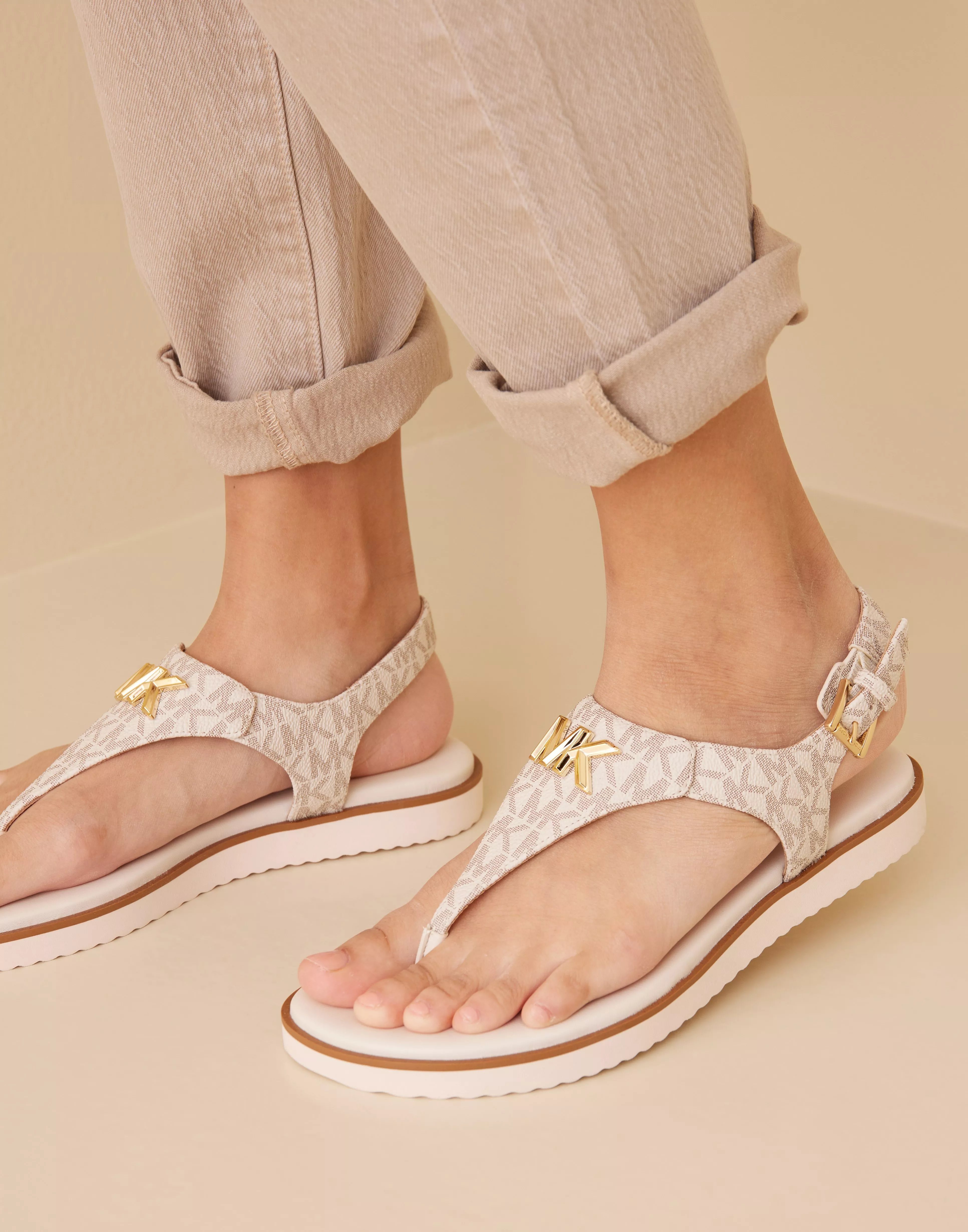 Buy Michael Kors JILLY FLAT SANDAL - Vanilla 