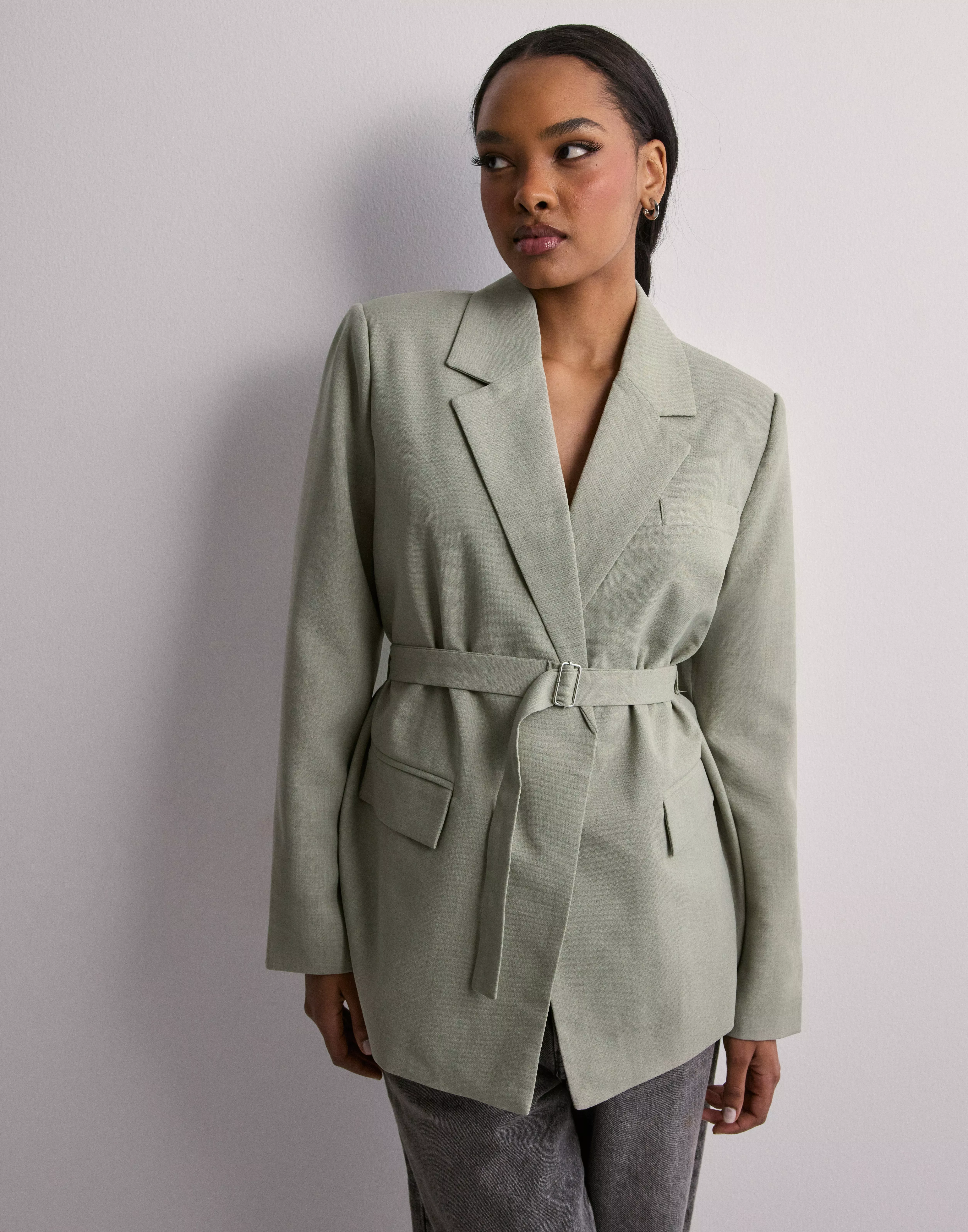 Oversized belted outlet blazer