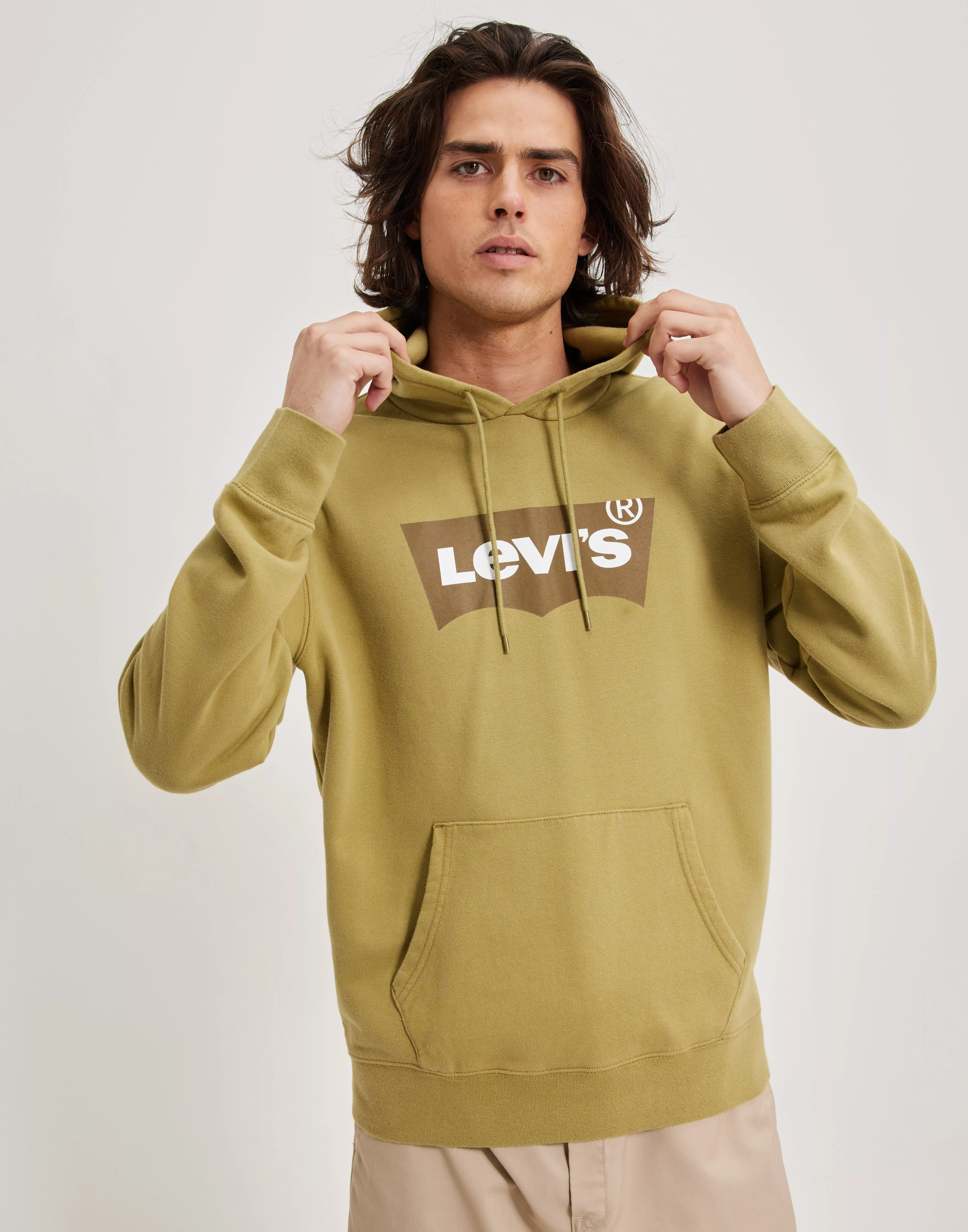 Levis deals hoodie yellow