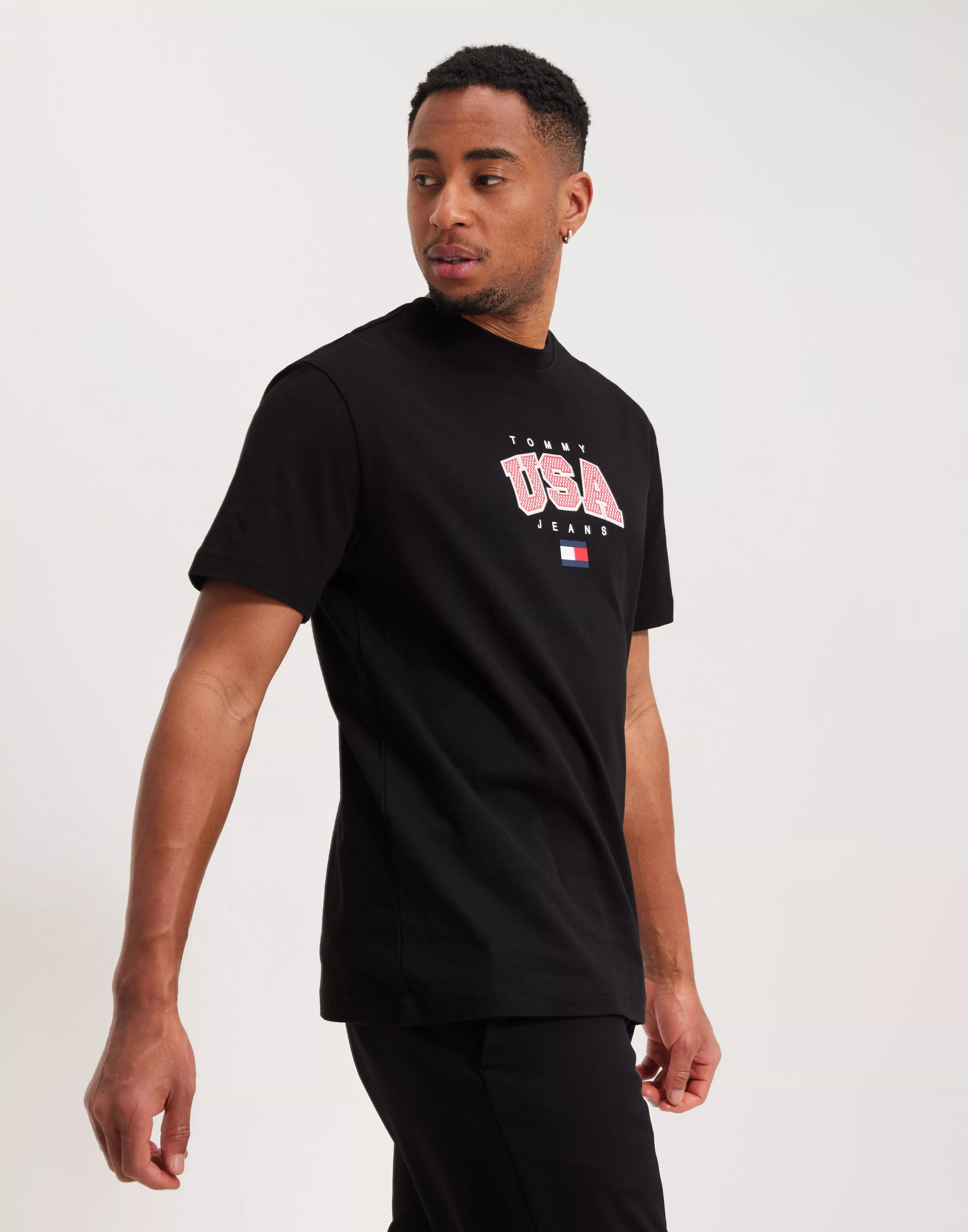 Buy Tommy Jeans TJM CLSC - TEE | MODERN SPORT NLYMAN Black USA