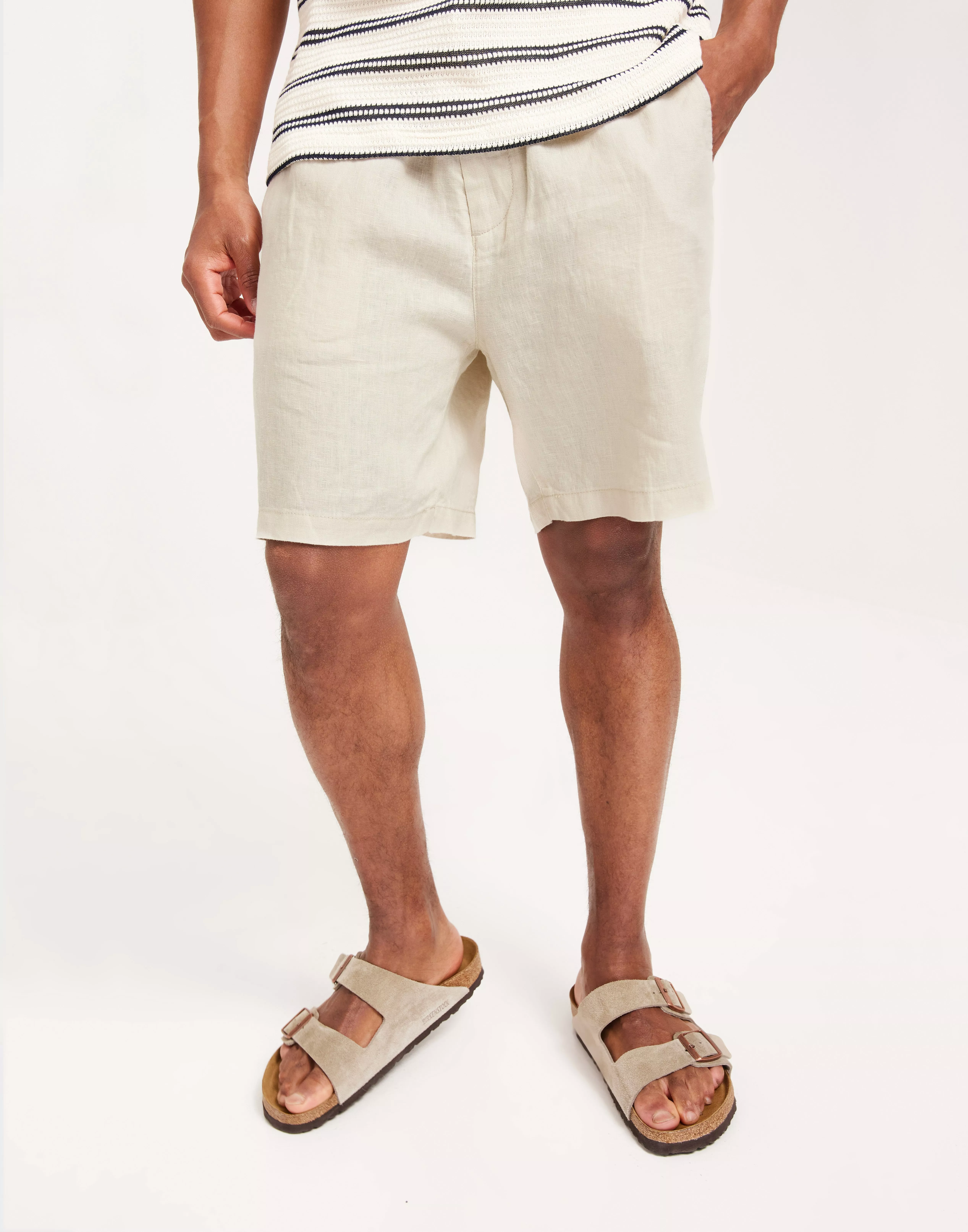 Buy Gant LINEN DRAWSTRING SHORTS - Putty