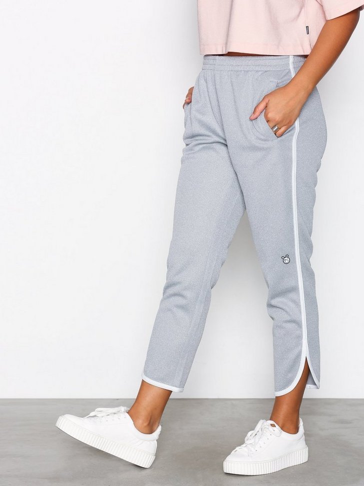 Nelly.com SE - Miley Cyrus Track Pant 898.00