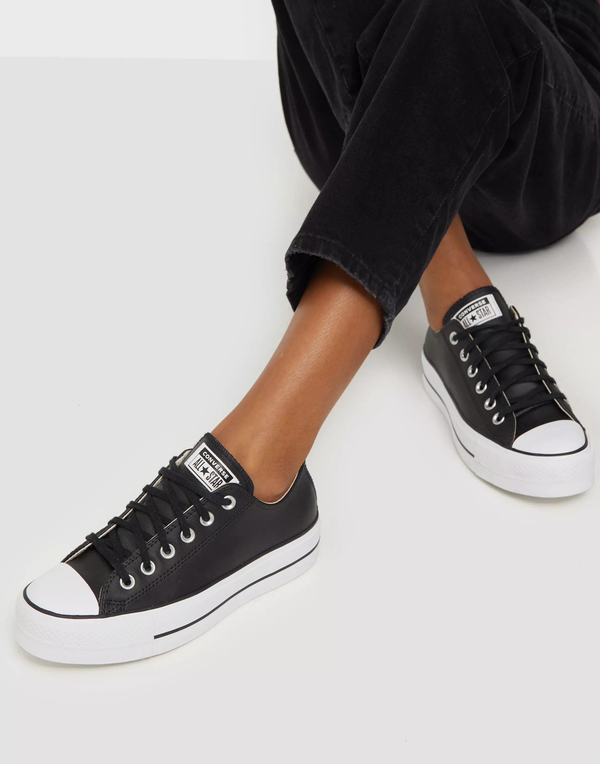 Chuck taylor all star lift clean 2024 leather low top