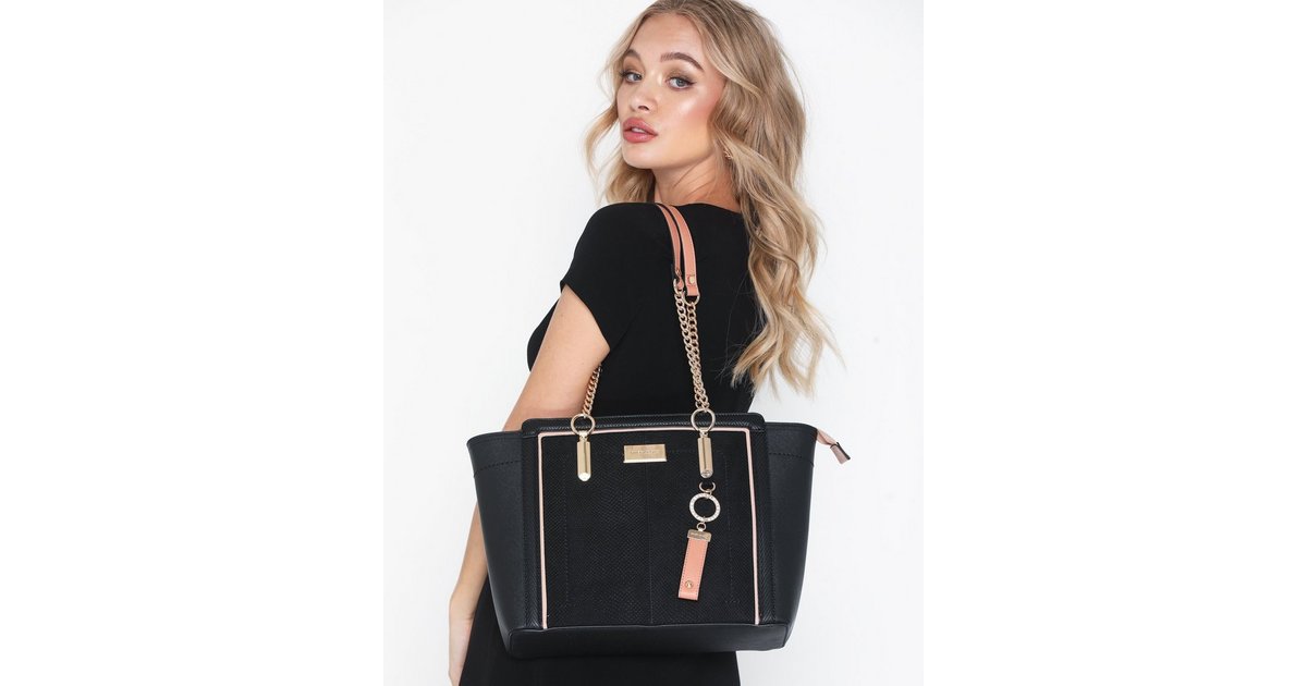 Black winged chain handle tote bag new arrivals