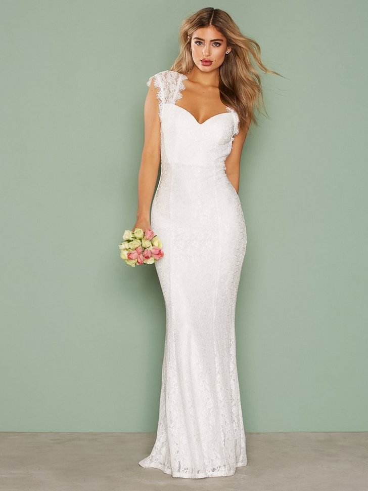Nelly.com SE - Mermaid Lace Gown 798.00
