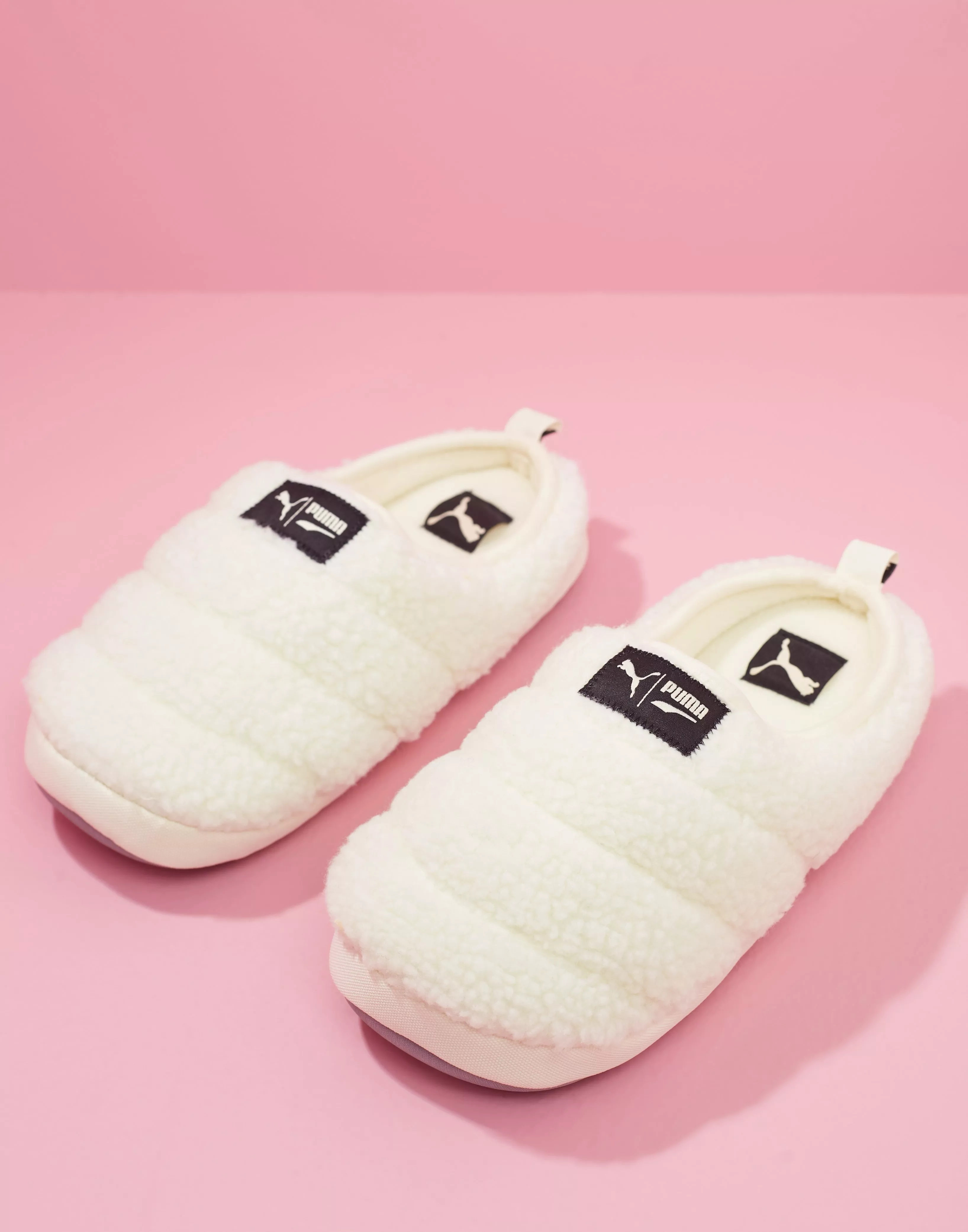 Puma hot sale slippers girls