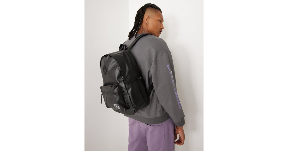 Herschel classic xl on sale black