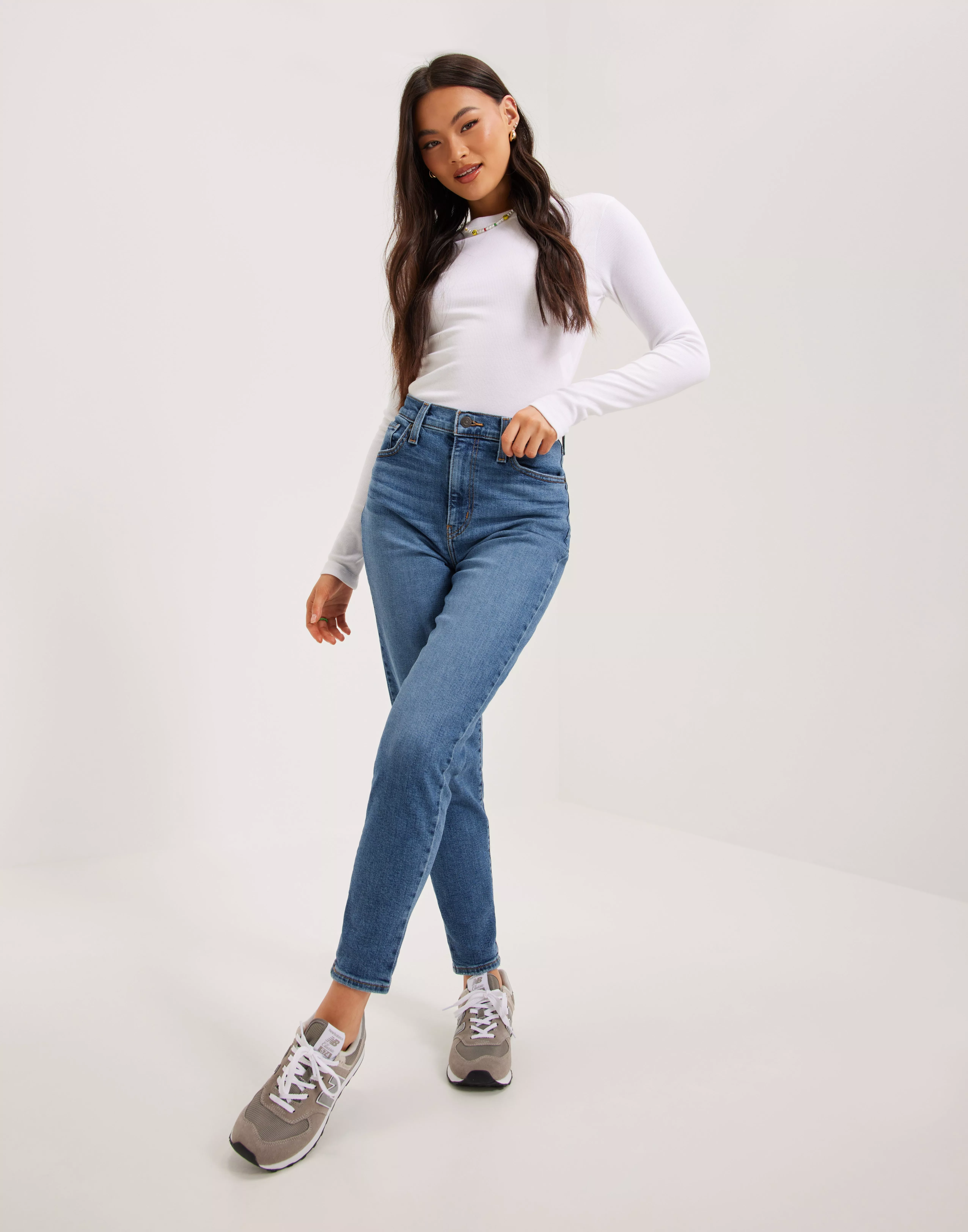 Levi's® 80S MOM - Jeans Tapered Fit - medium indigo worn in/blue denim 