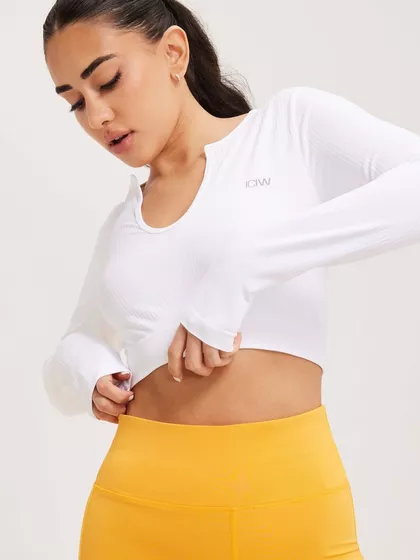 Ribbed Define Seamless Cropped Long Sleeve