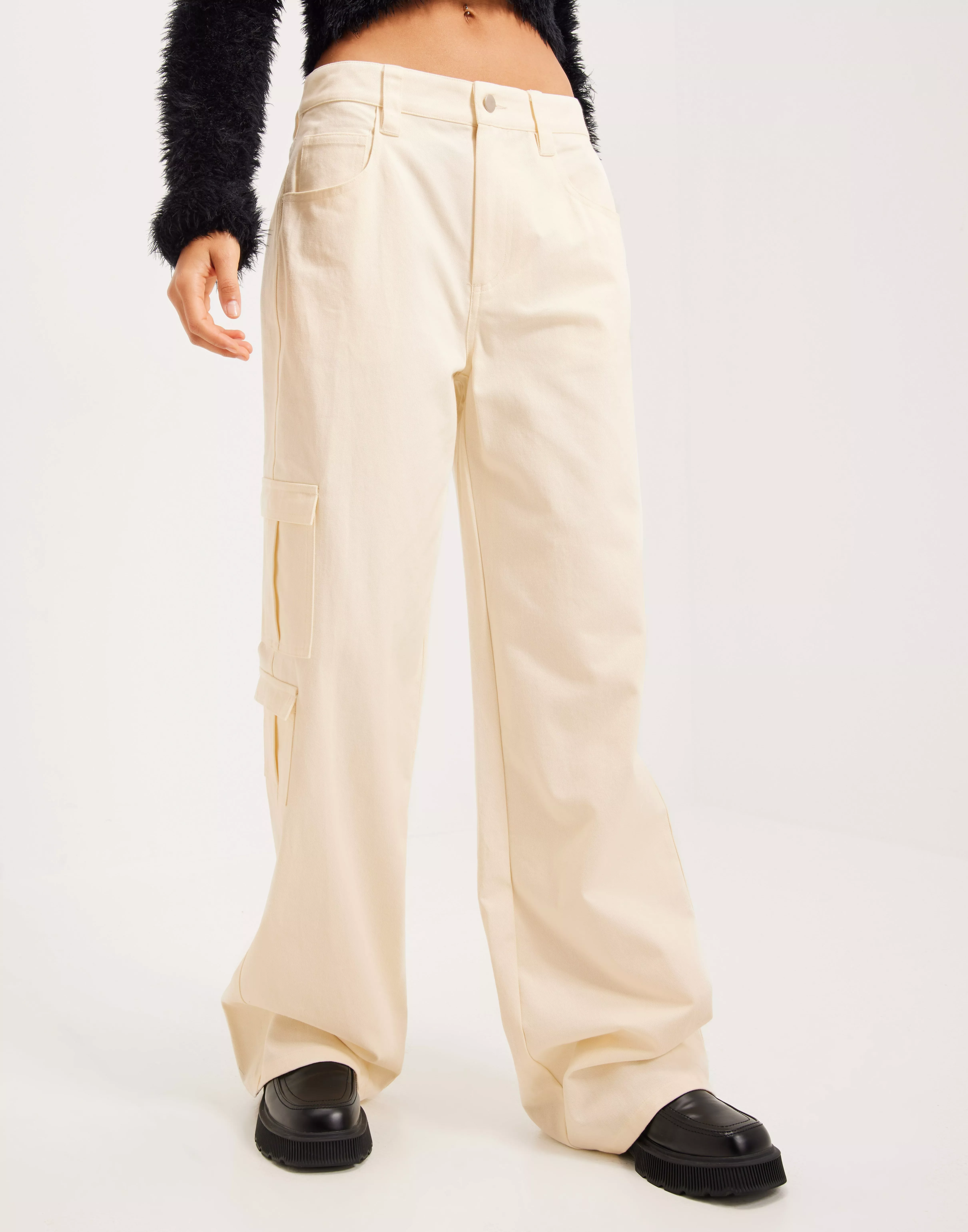 Buy Barbara Kristoffersen BK145 Cargo Pants - Ivory | Nelly.com