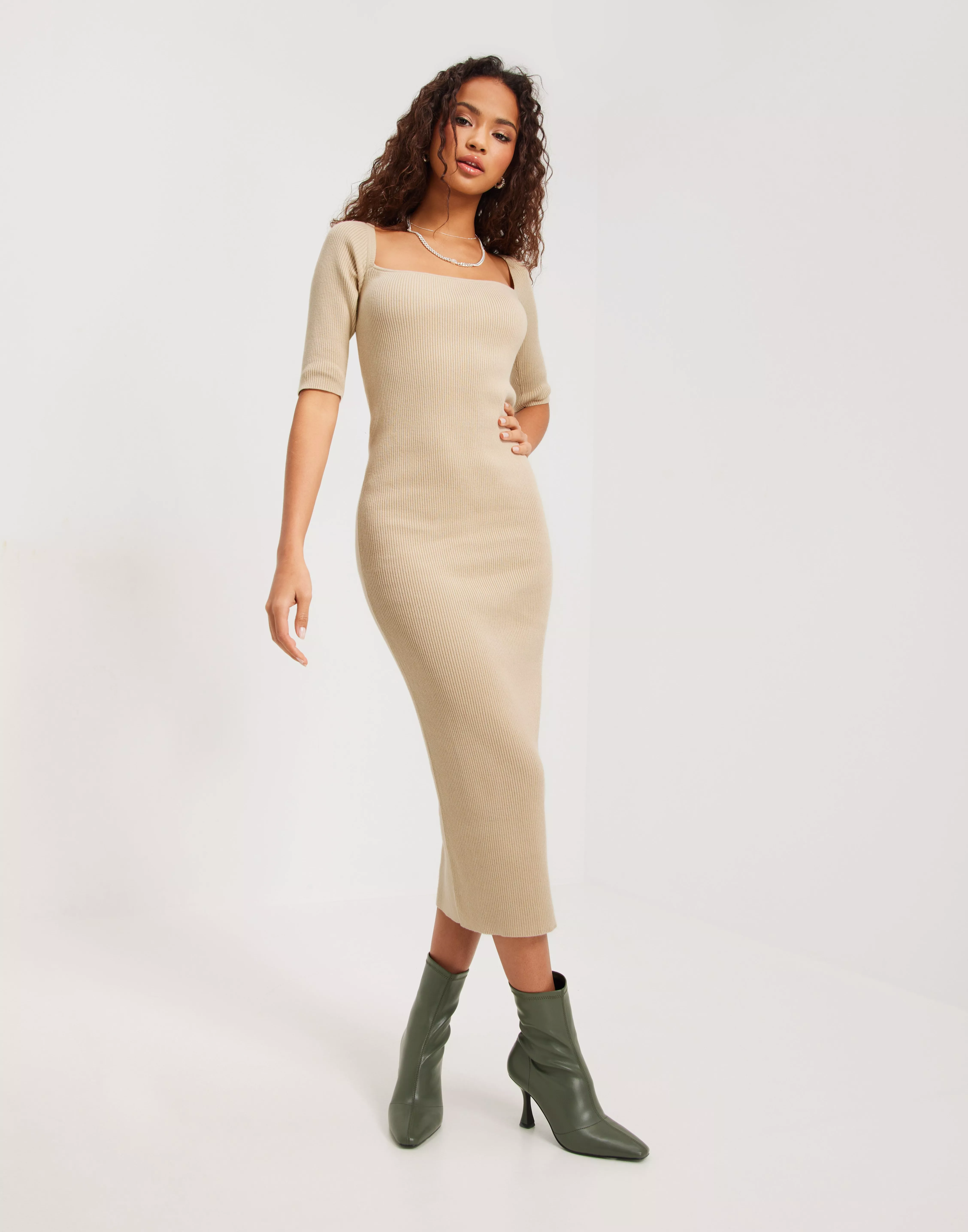 Köp Calvin Beige MIDI RIB SQUARE-NECK DRESS - Klein