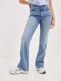 FLARE JEANS