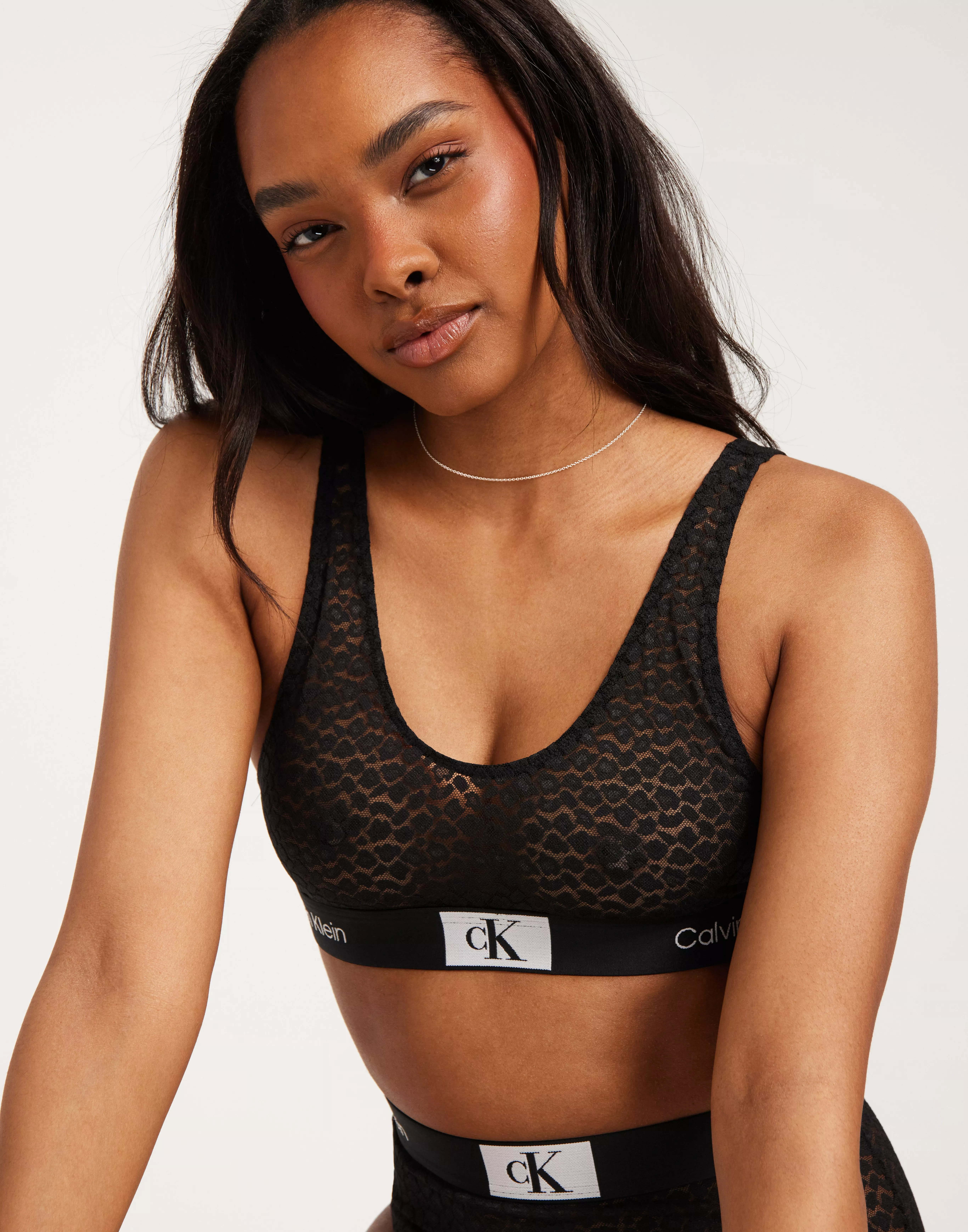 Calvin Klein Women's Body Unlined Keyhole Bralette - QF4507 Retail