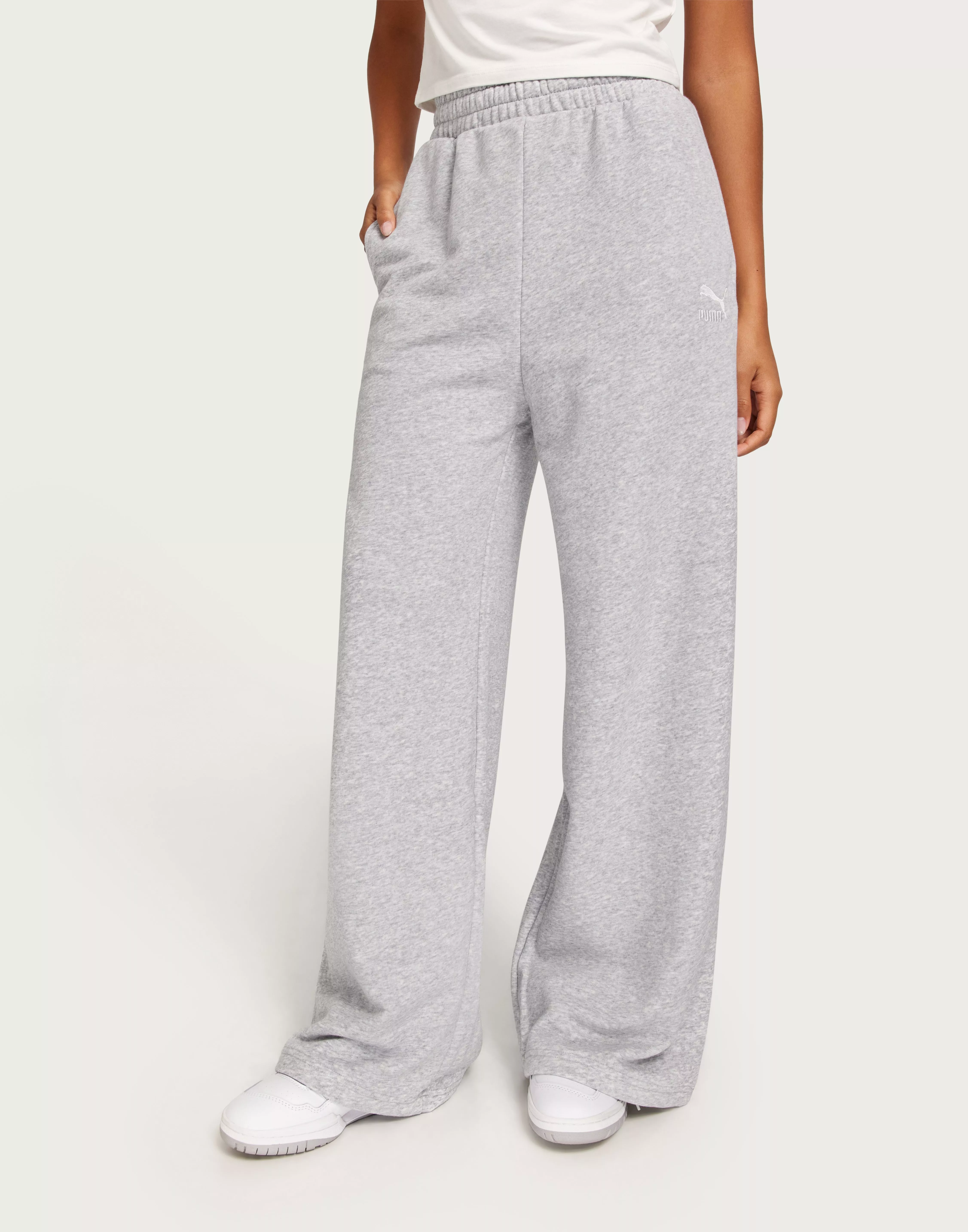 Puma sweatpants hot sale womens grey