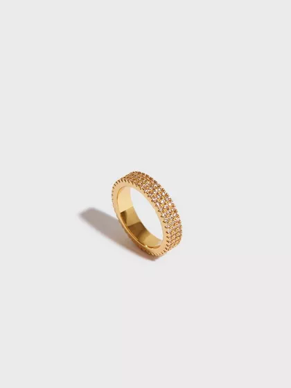 Iconic Triple Pave Ring