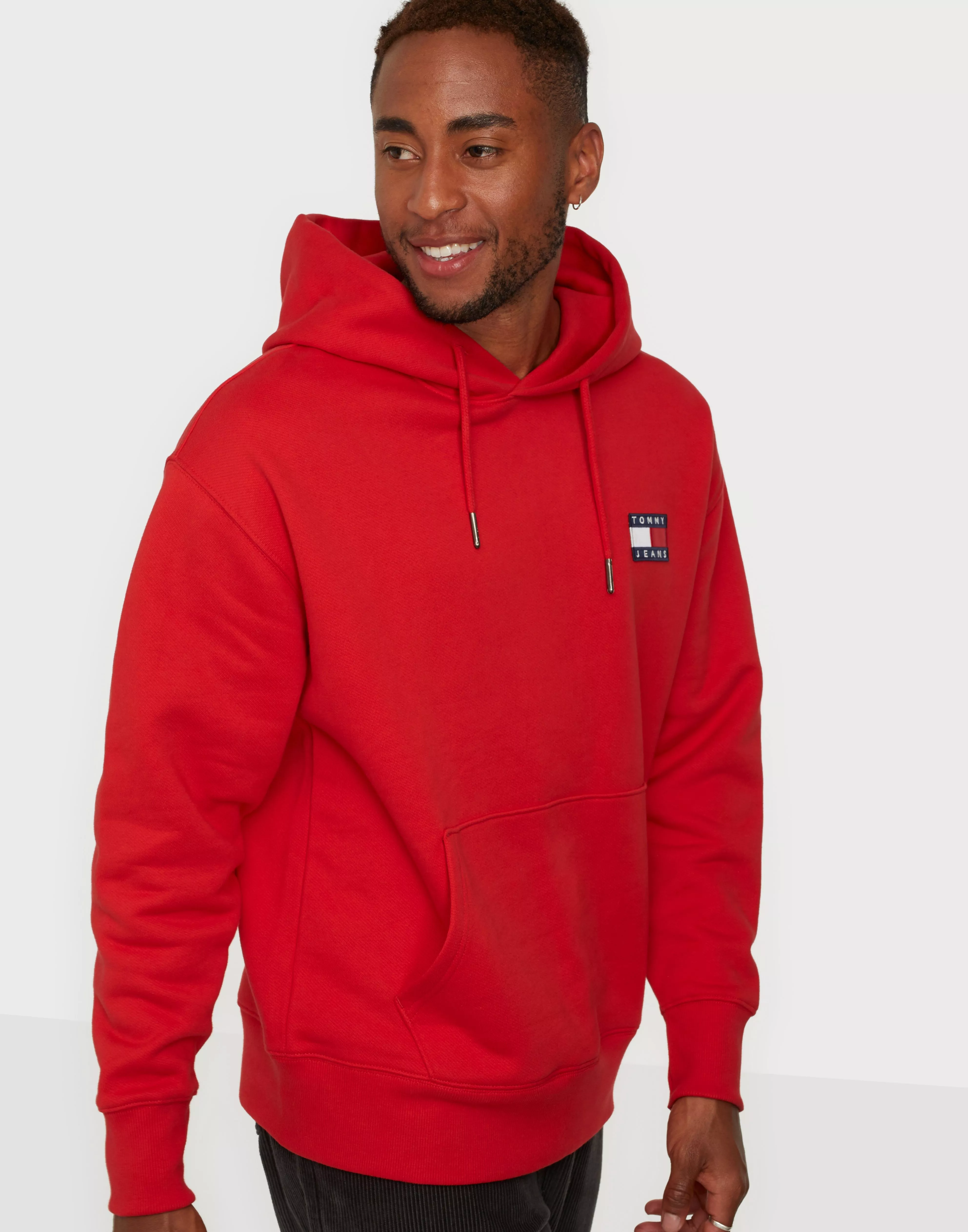 Tommy jeans deals badge hoodie