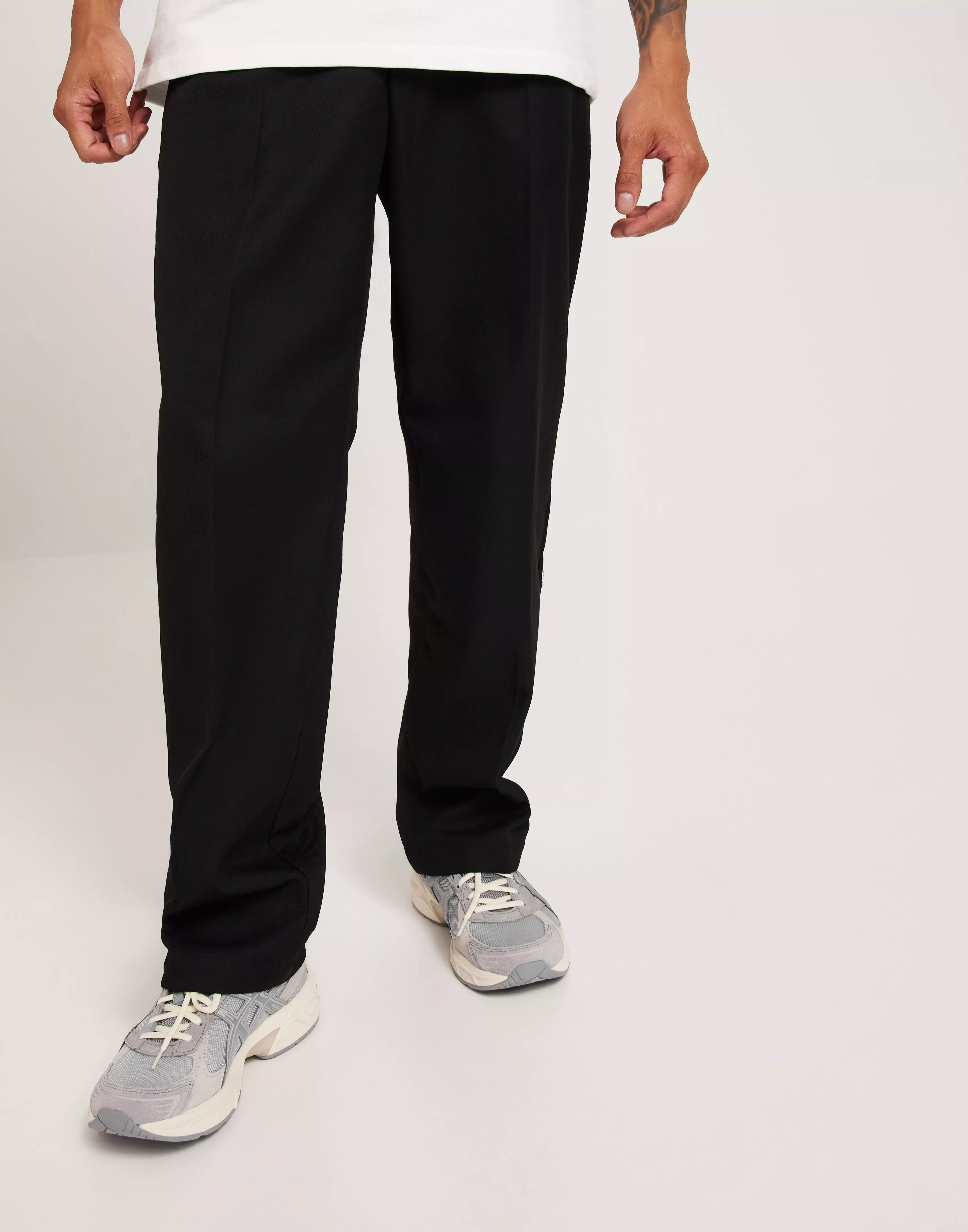 Buy Woodbird WBBen Suit Pant - Black | NLY Man