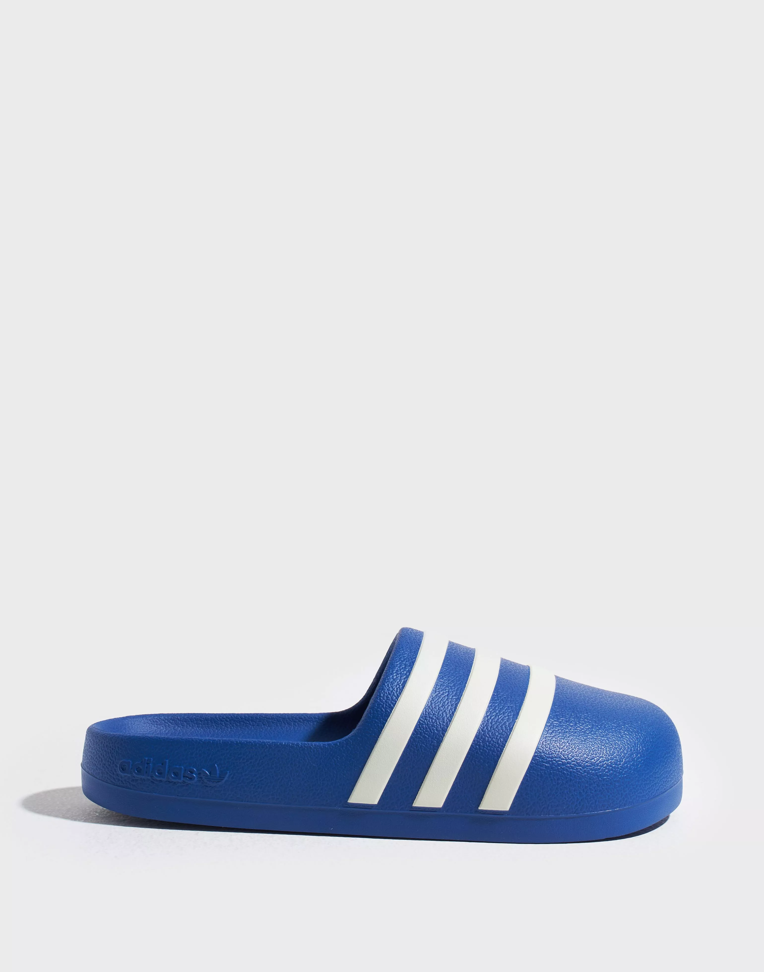 Adilette blue online