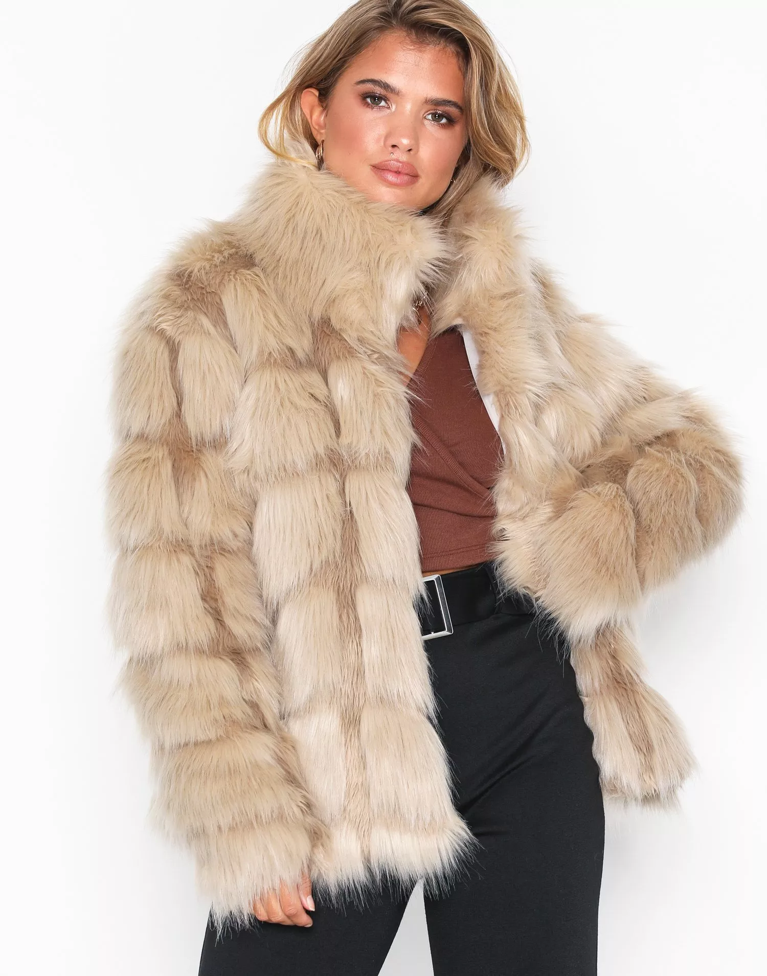 Nelly fluffy 2025 fur jacket