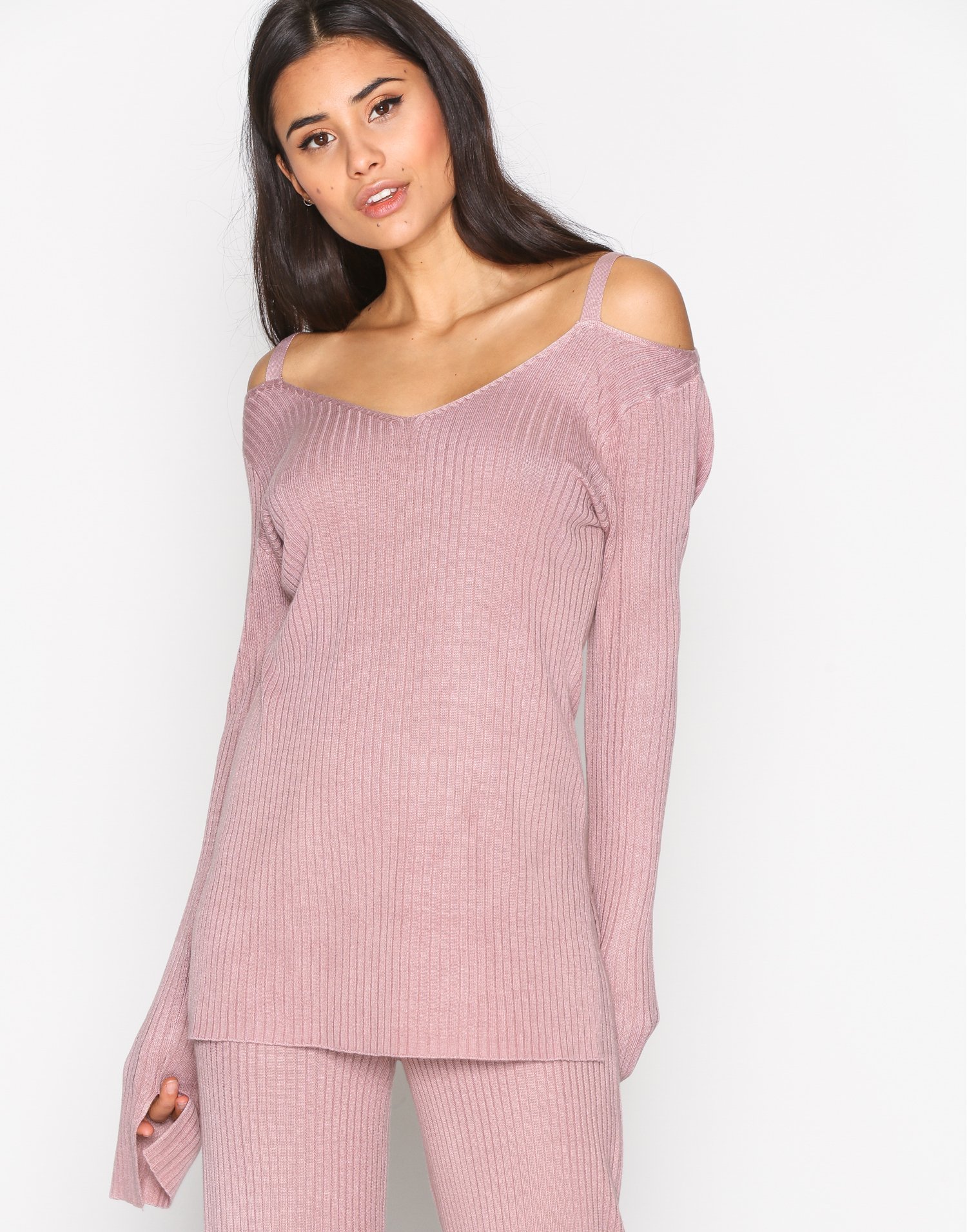 Nelly.com SE - Open Shoulder Knit 89.00 (298.00)