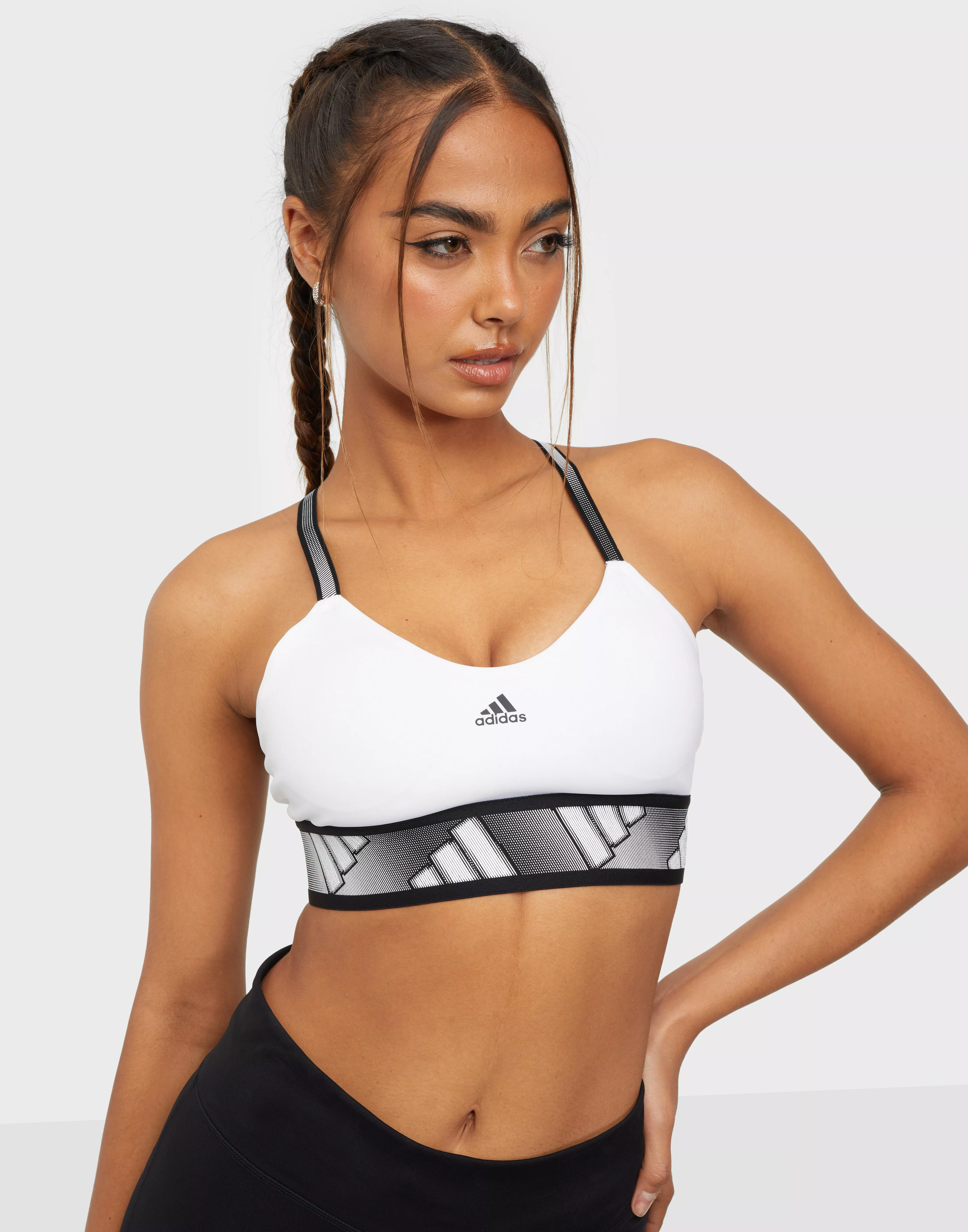 Adidas store primeknit bra