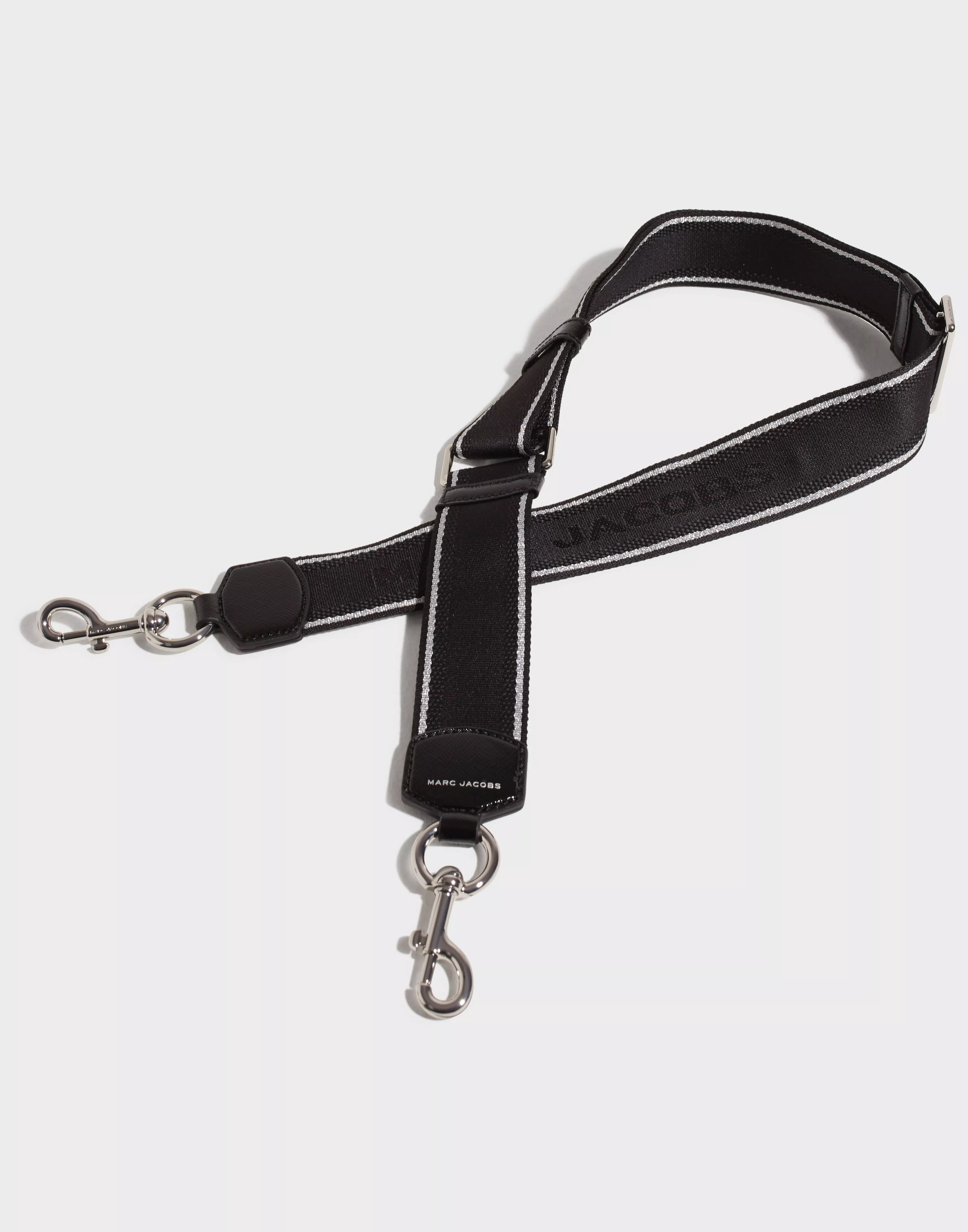 Marc jacobs shop black bag strap