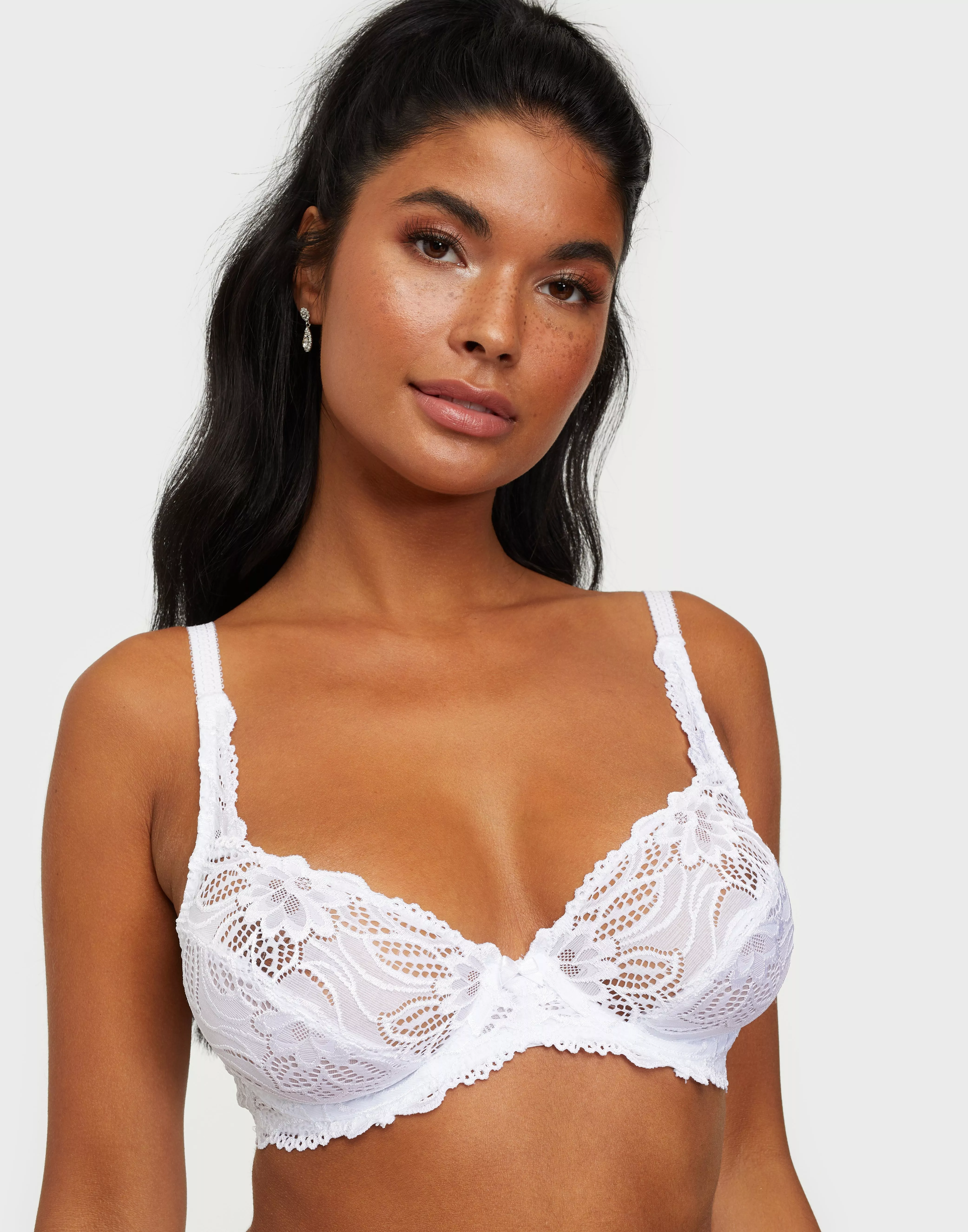 Angie recycled underwired bra in lace white Dorina