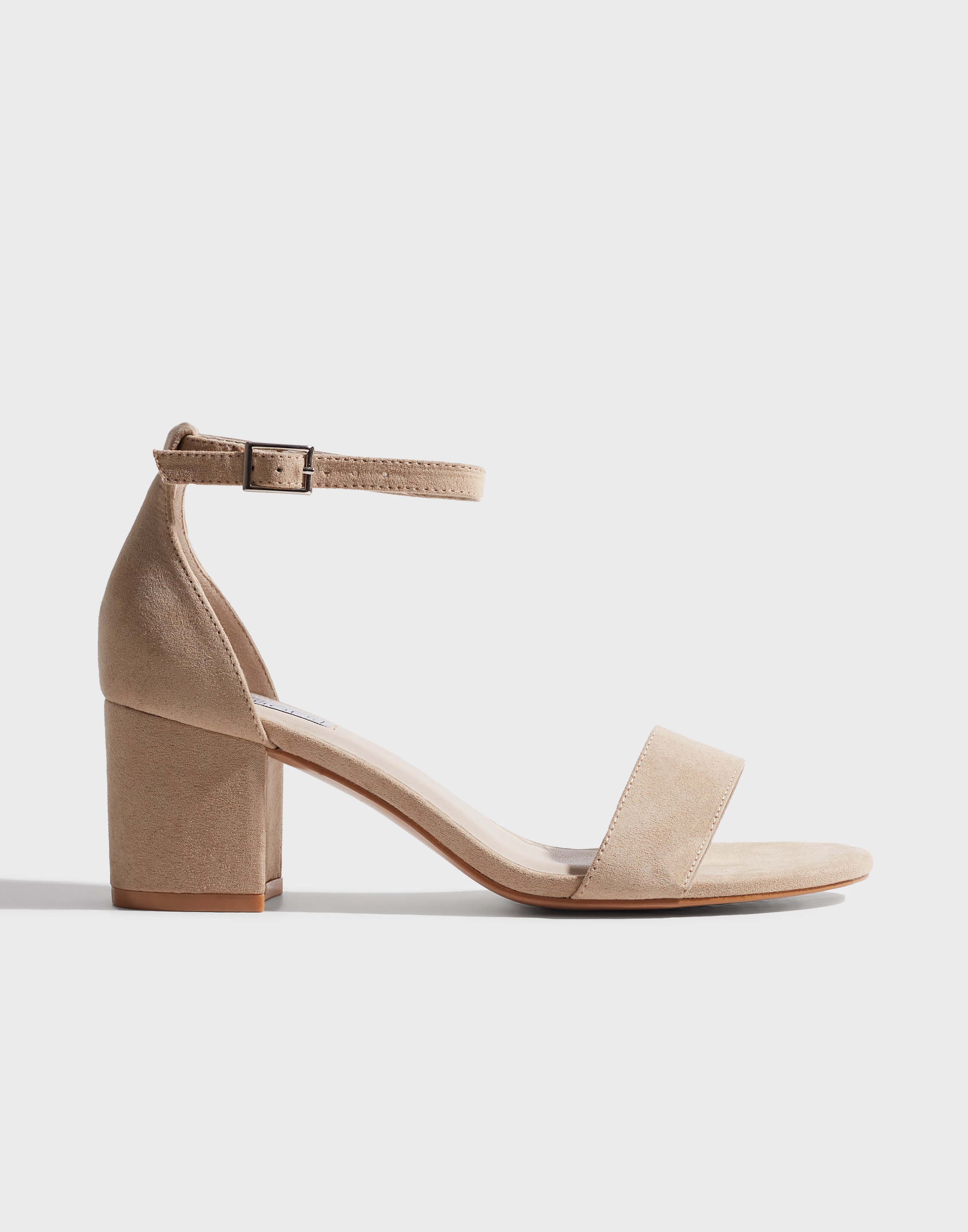 nly by nelly low block heel