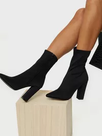 Pointy Stretchy Boot