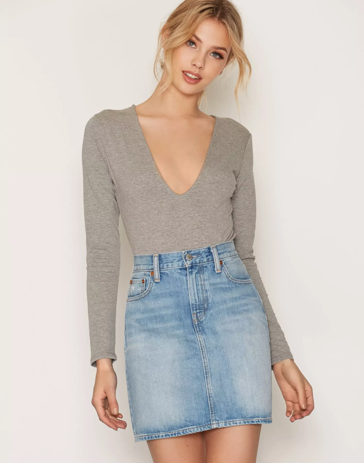 Buy Levi s The Every Day Skirt Indigo Nelly