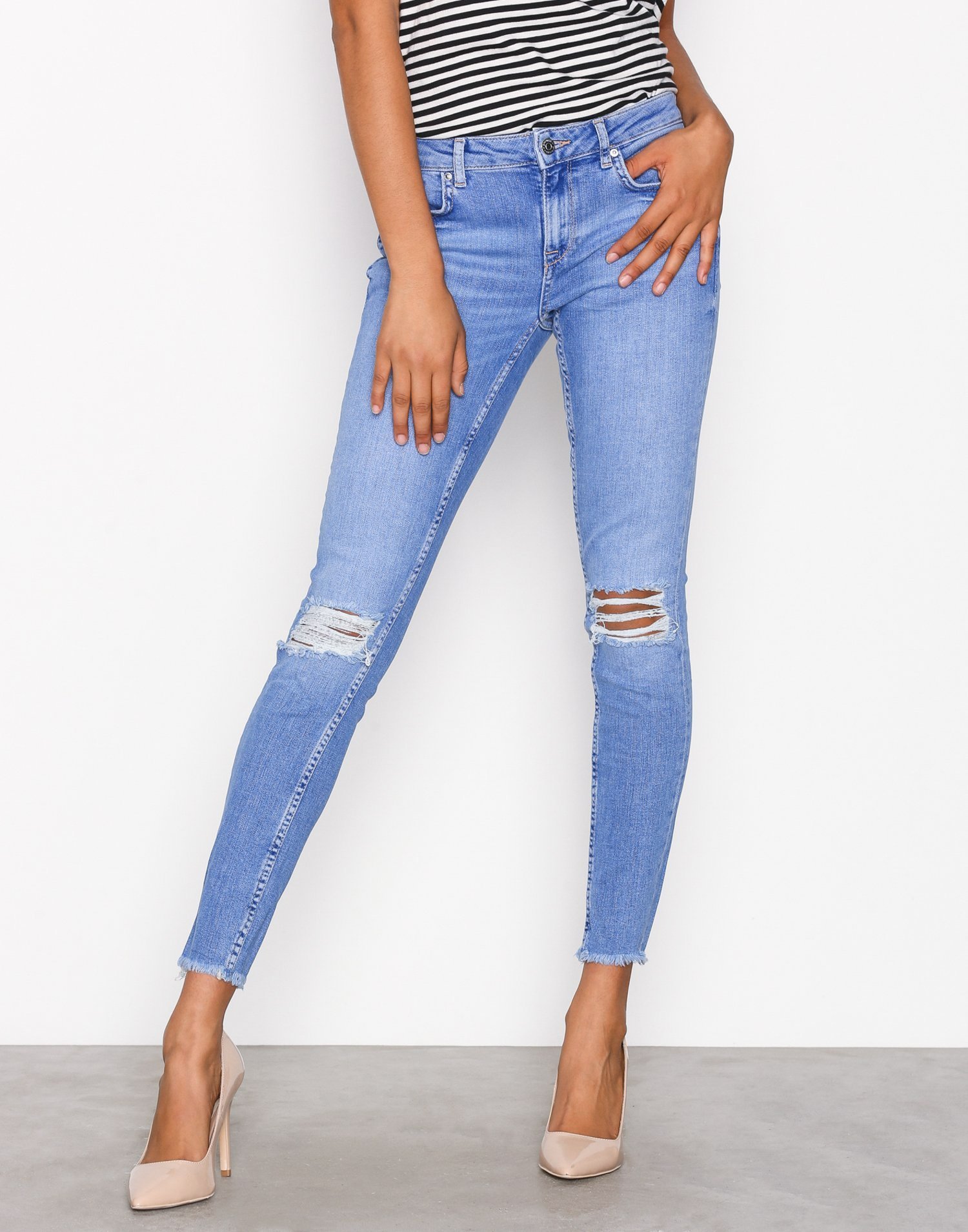 Nelly.com SE - Kristen Mid Waist jeans 349.00