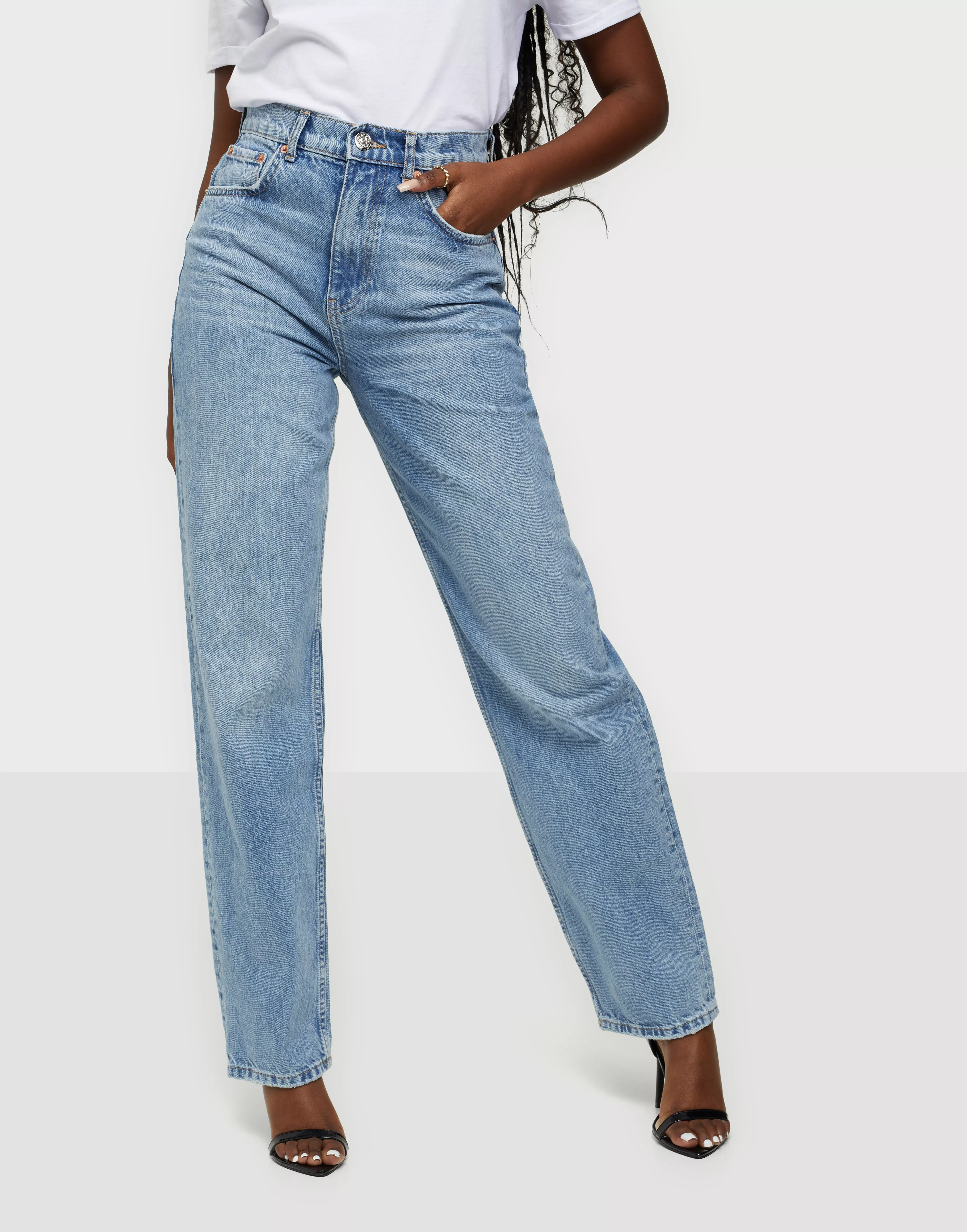 Straight stretch jeans - Blue - Women - Gina Tricot