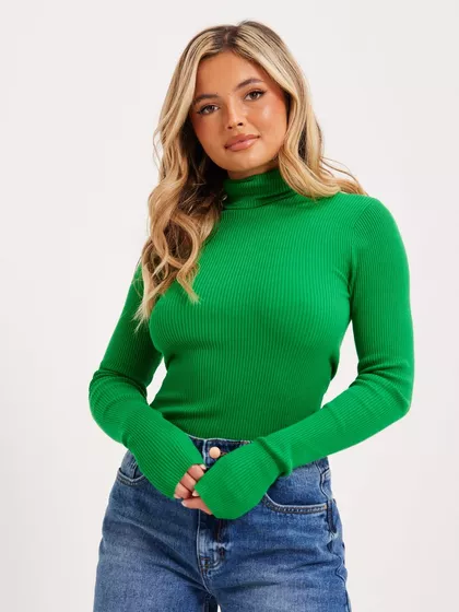Sigrid knitted top
