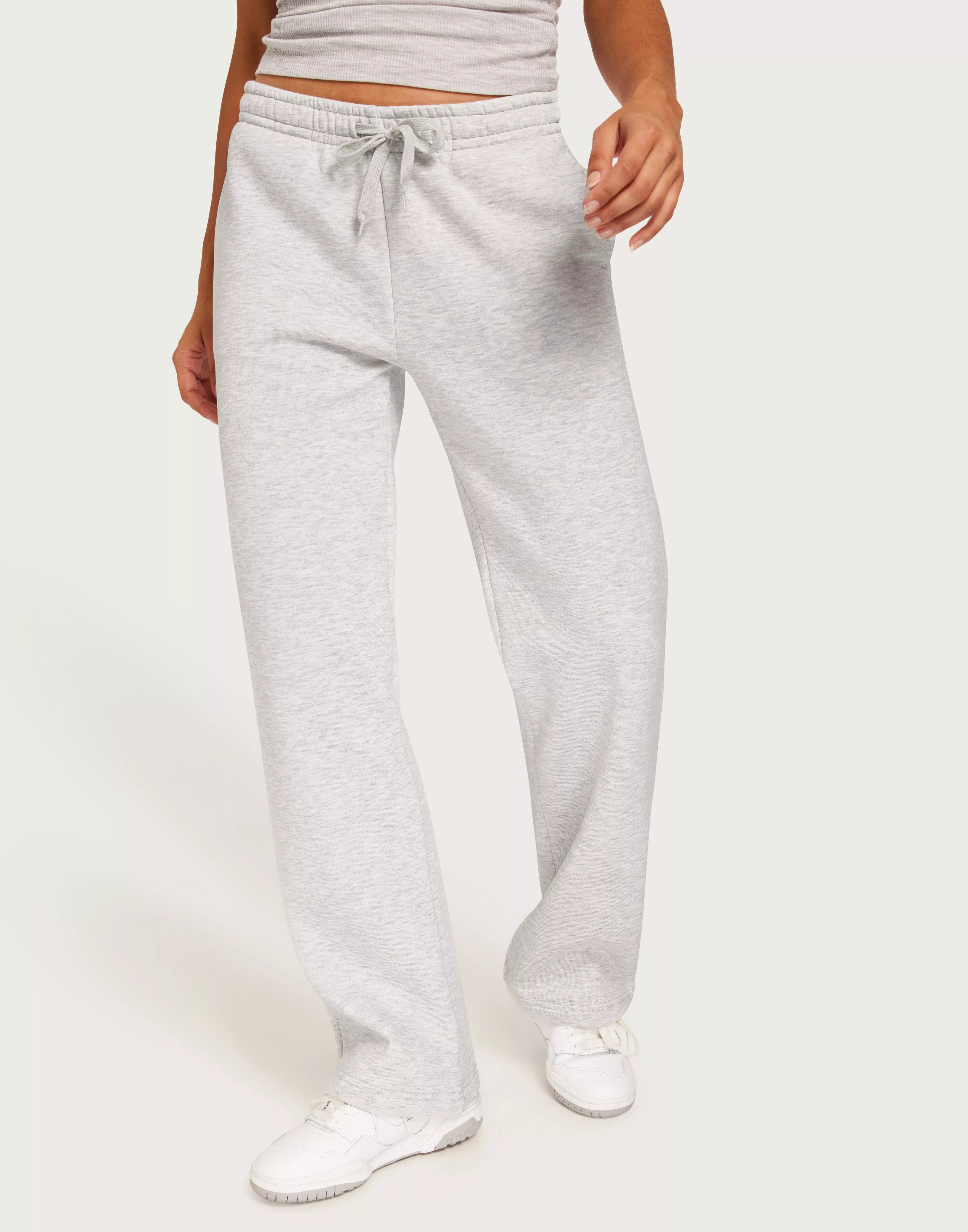 Buy Gina Tricot Basic Straight Sweatpants - Light Grey Melange