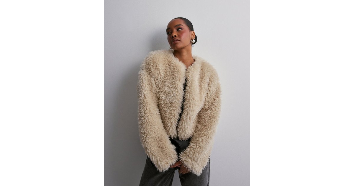 FAUX FUR JACKET