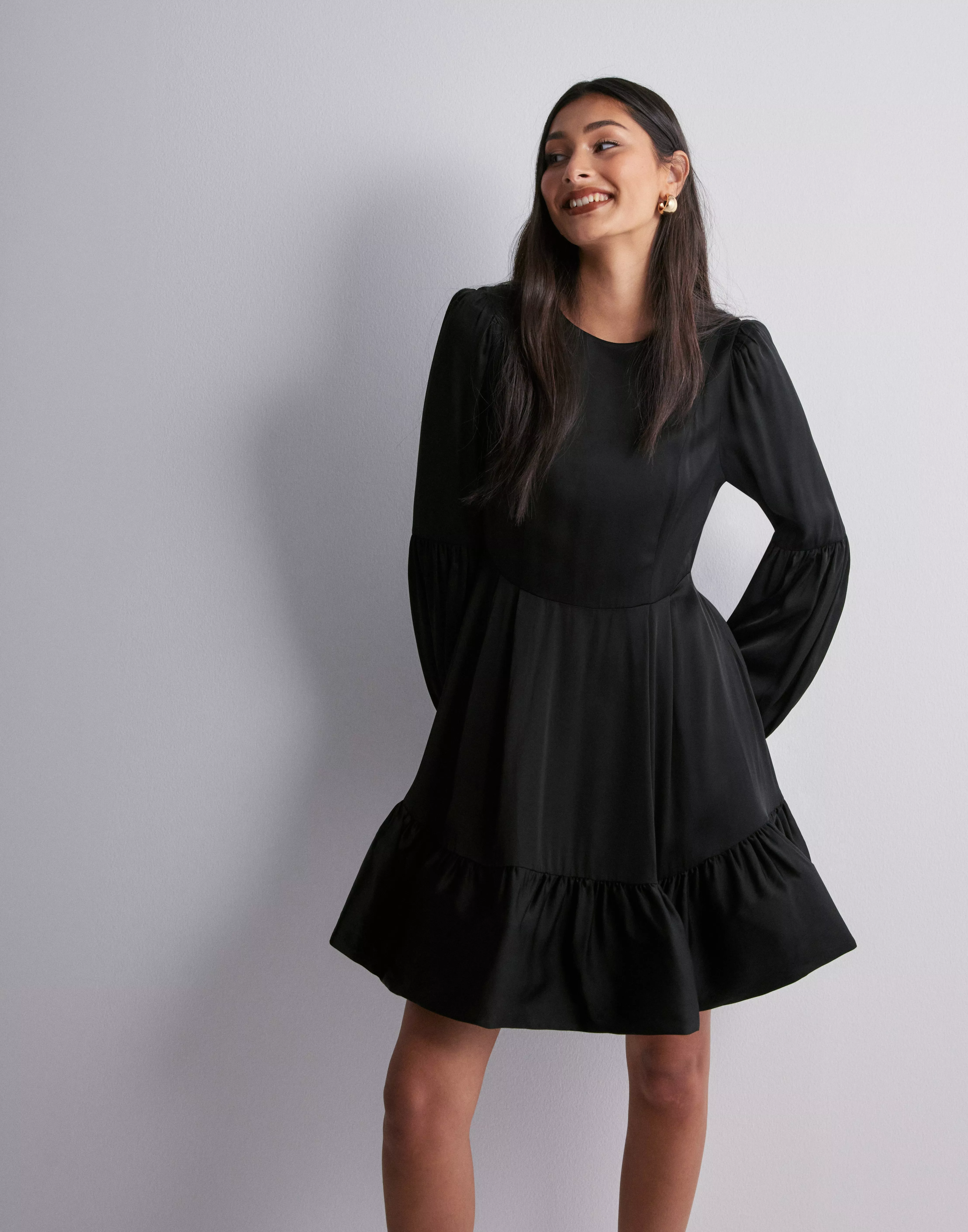 Buy By Malina Jasmine mini dress Black Nelly