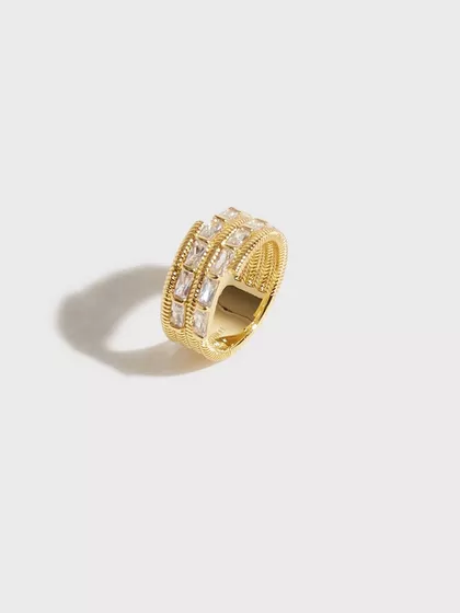 The Baguette Coil Ring