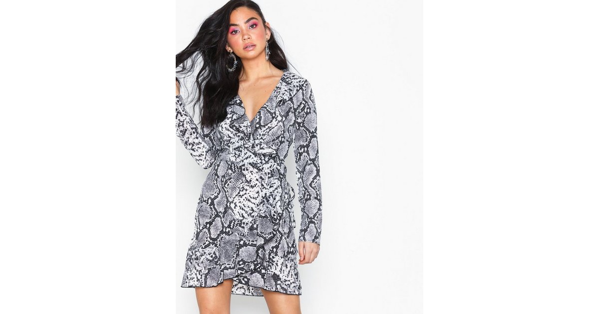 Snake print hot sale wrap dress