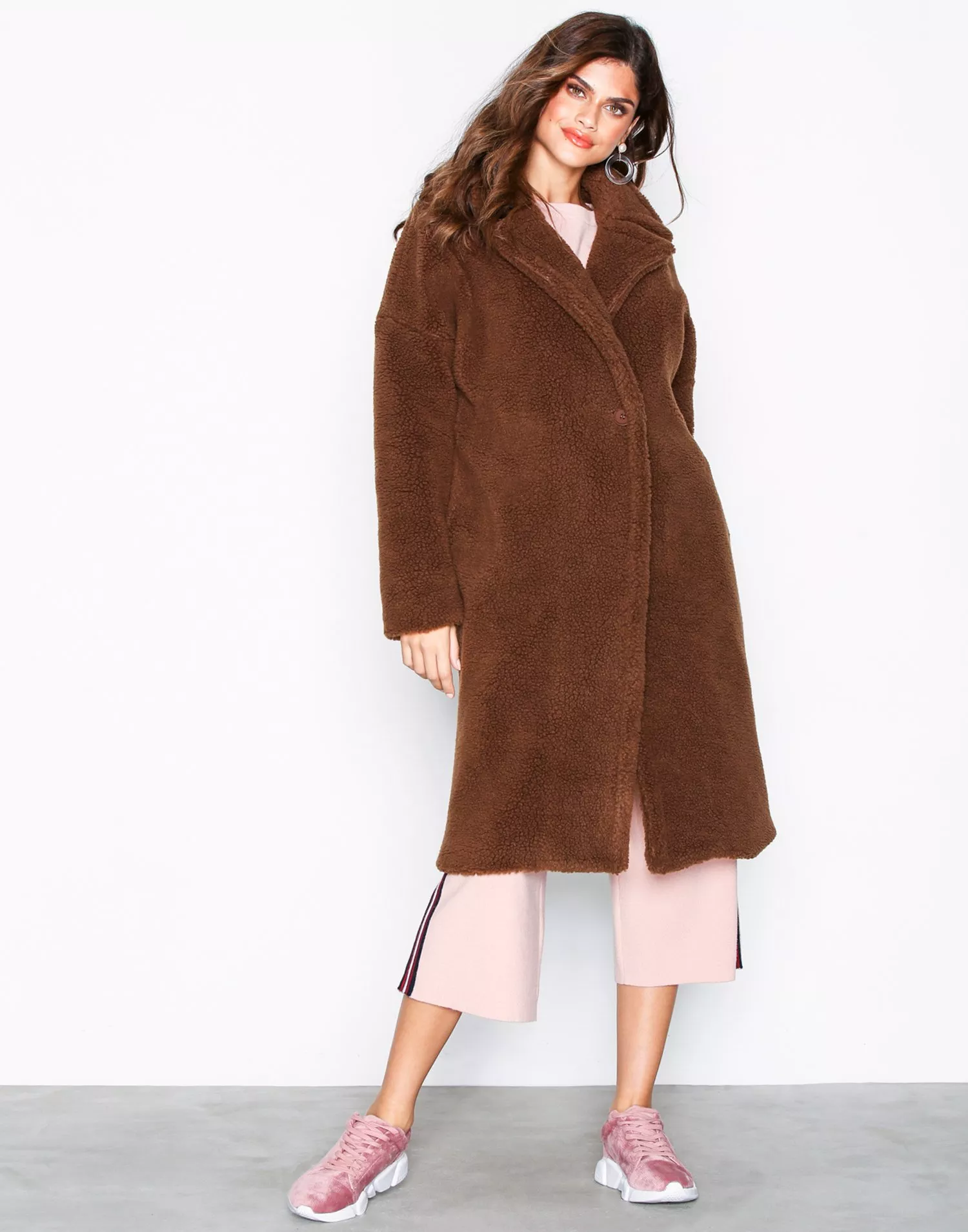 Missguided chunky 2024 borg teddy coat