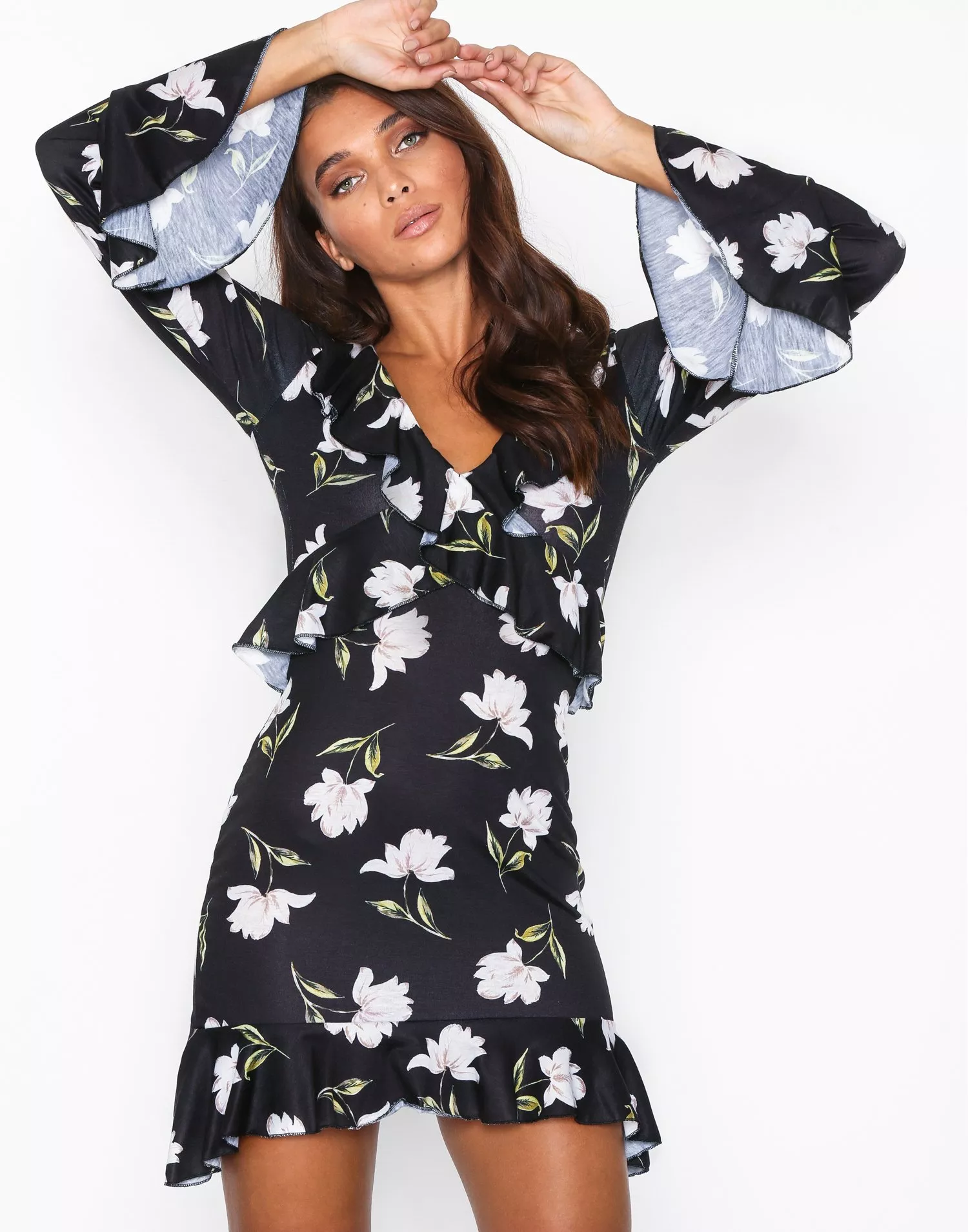 Missguided blue floral store ruffle tea dress