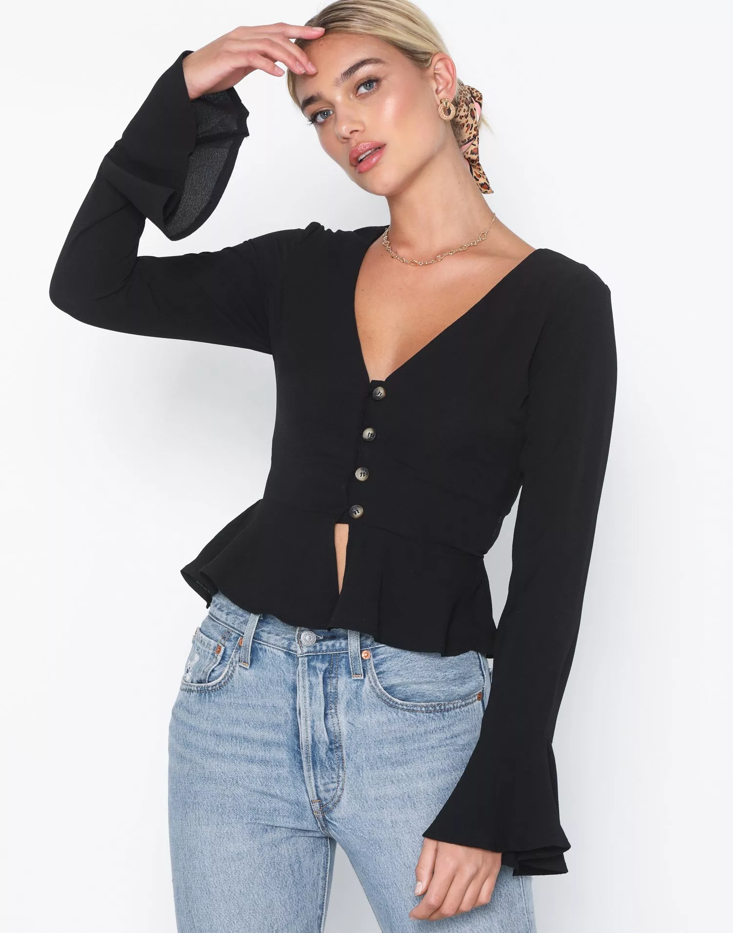 Missguided hot sale peplum blouse