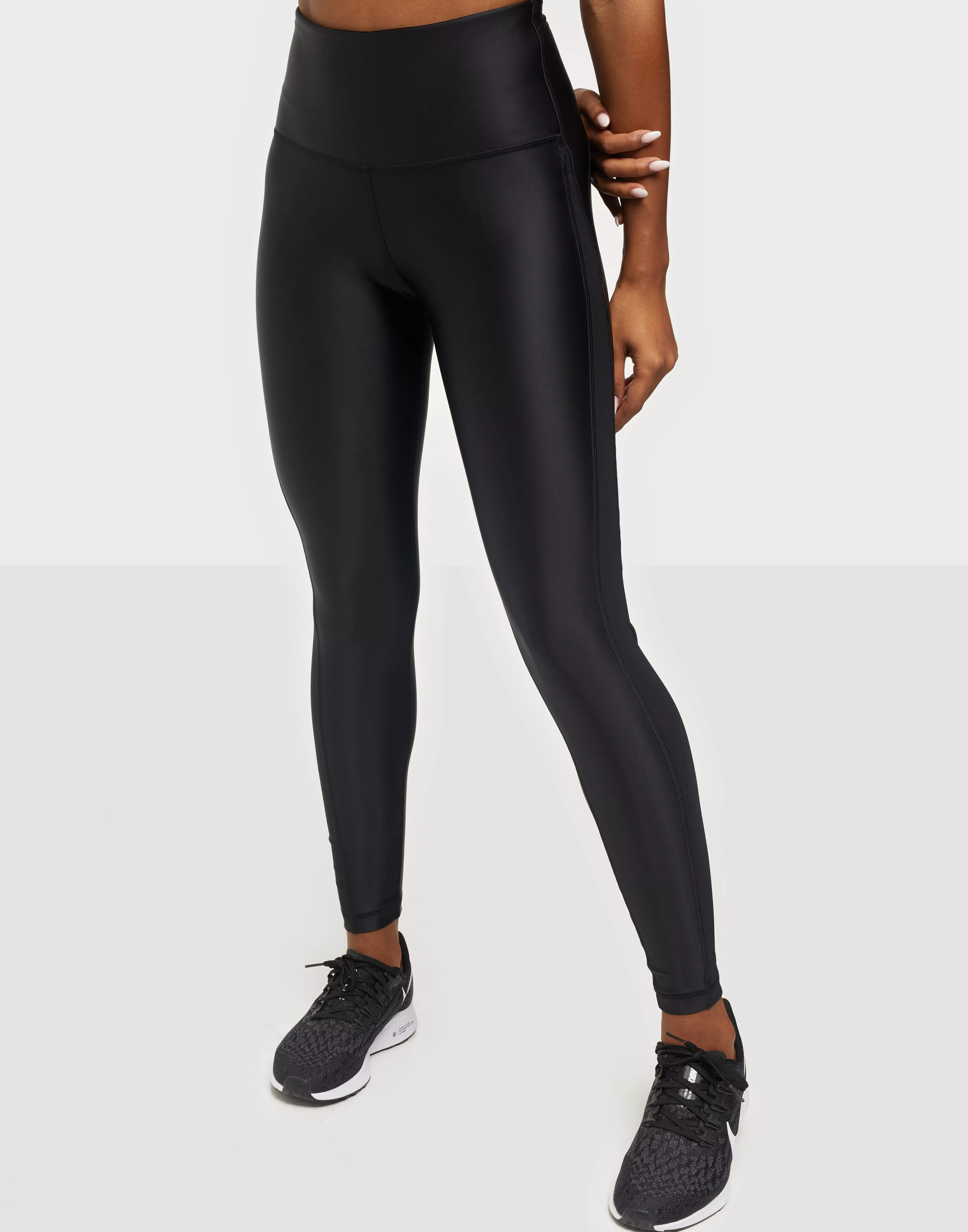 Reebok hot sale shiny leggings